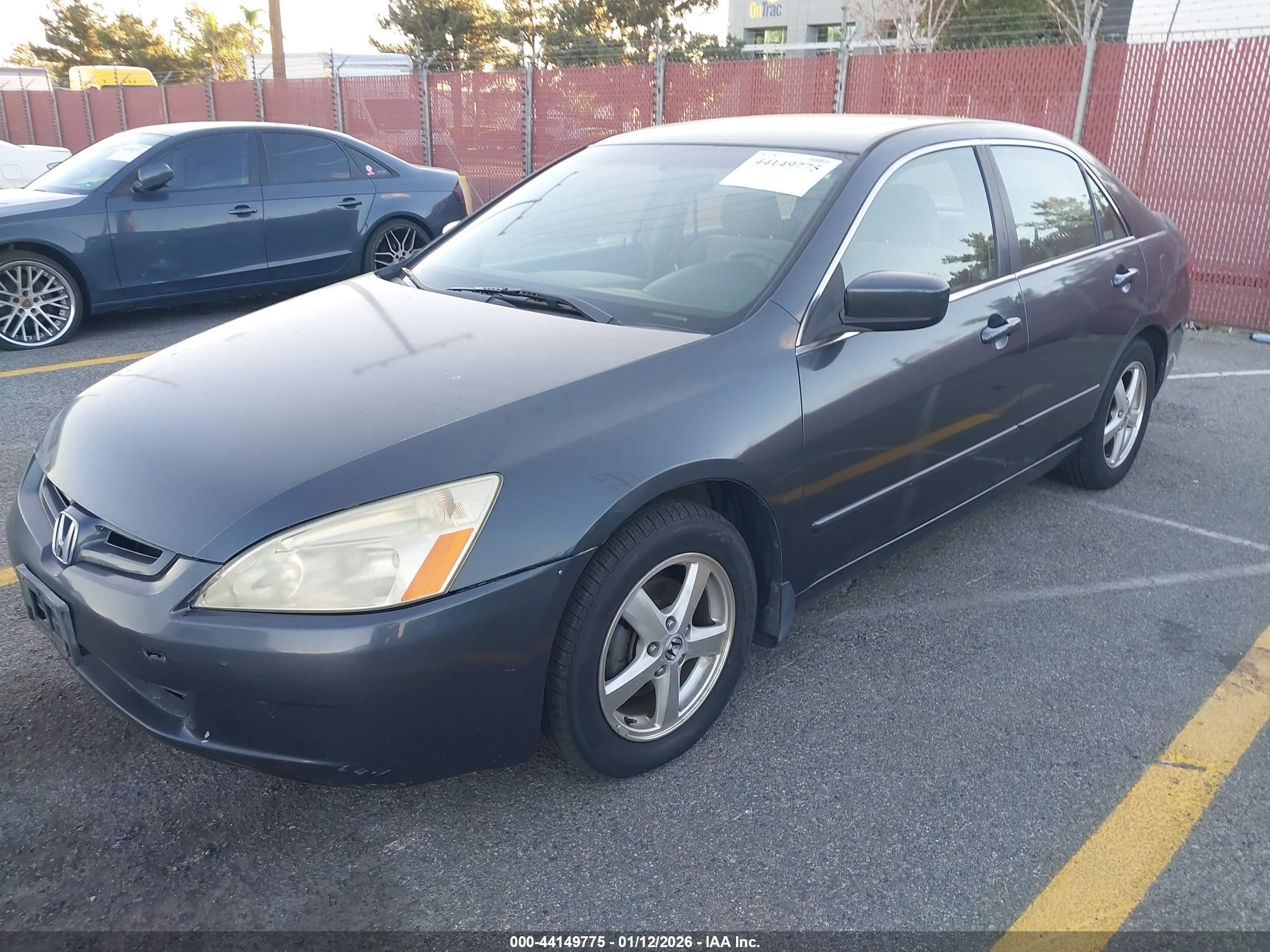 HONDA ACCORD image 2