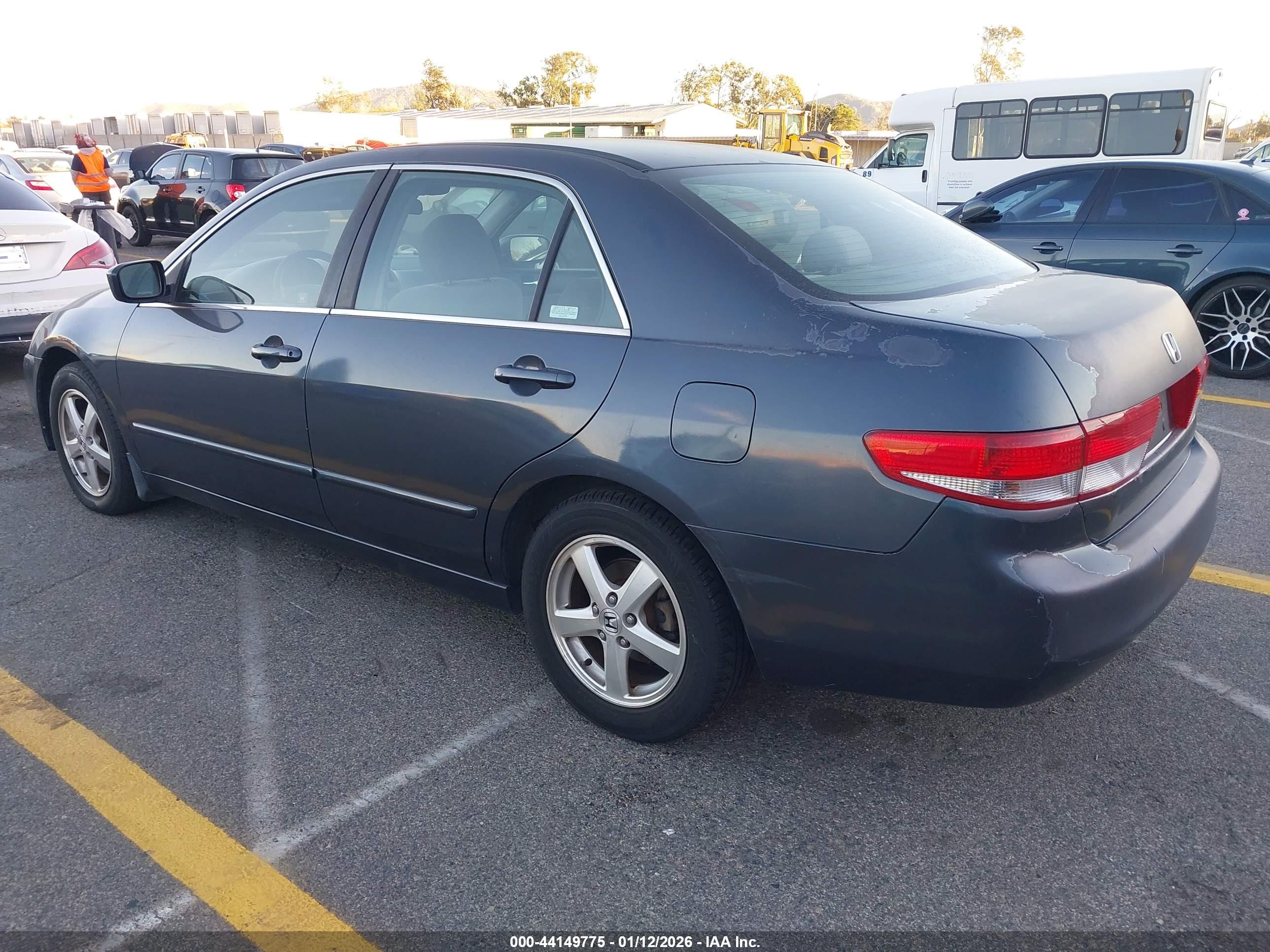 HONDA ACCORD image 3