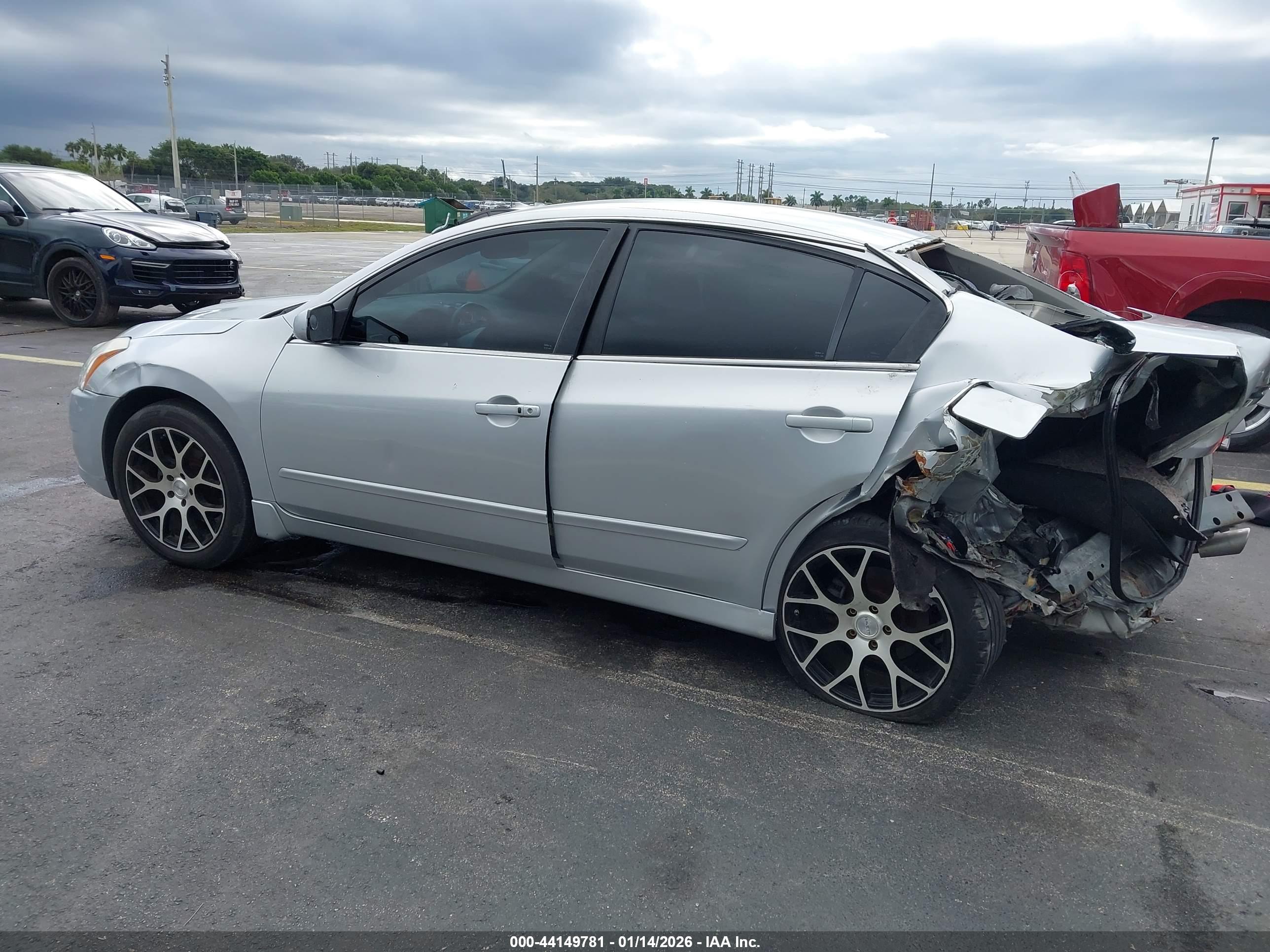 NISSAN ALTIMA image 3