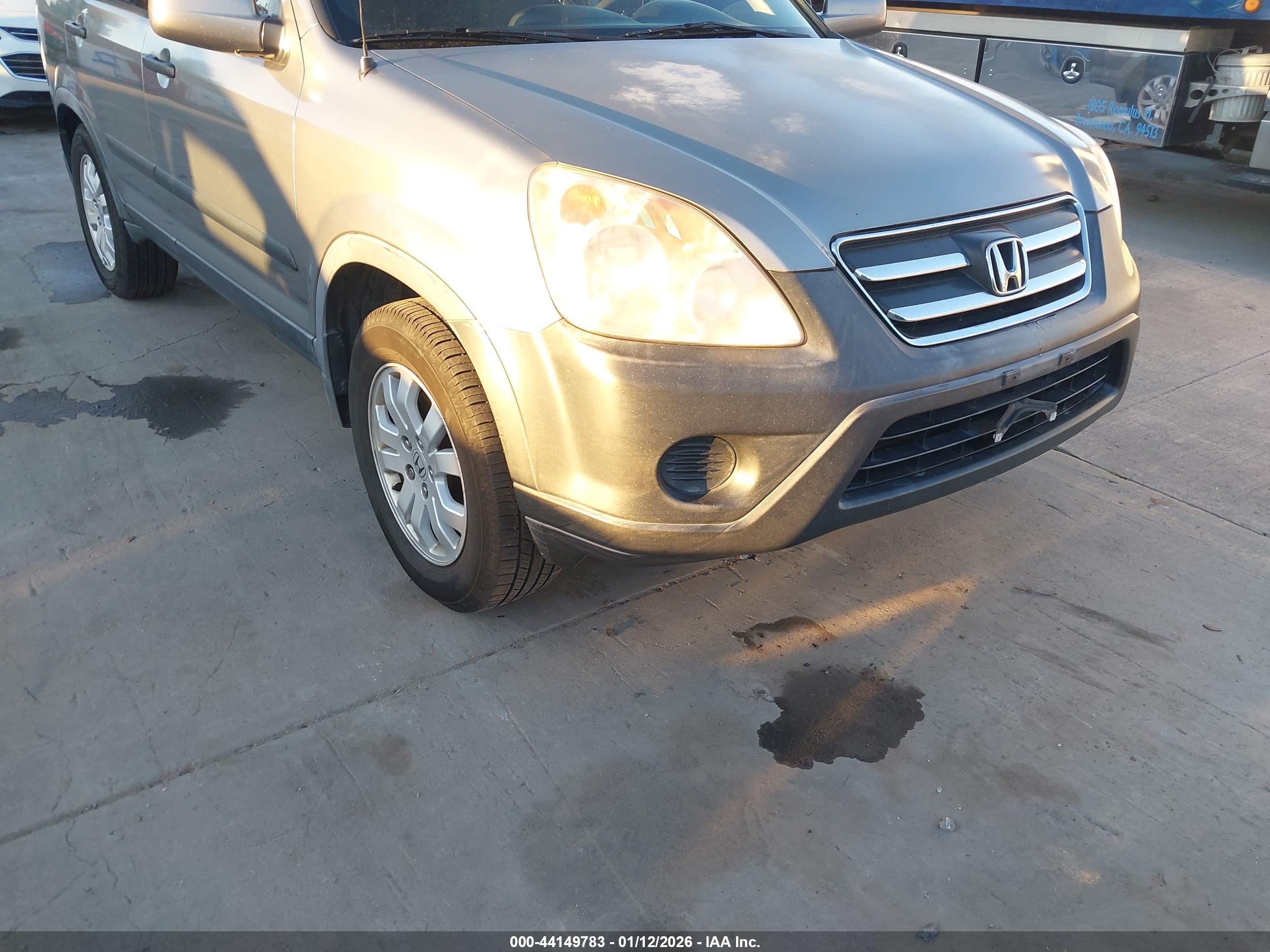 HONDA CR-V image 6