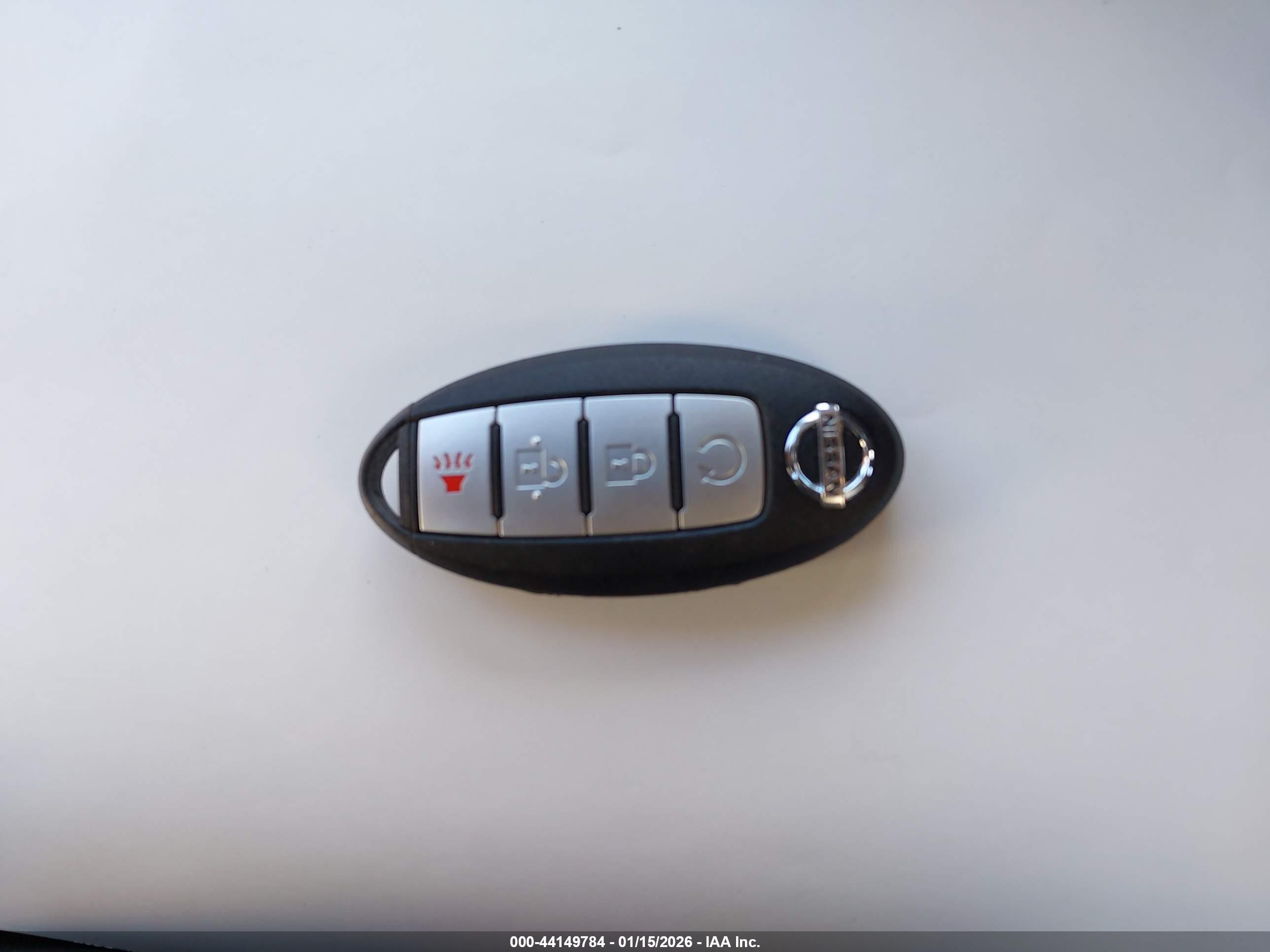 NISSAN ROGUE image 11