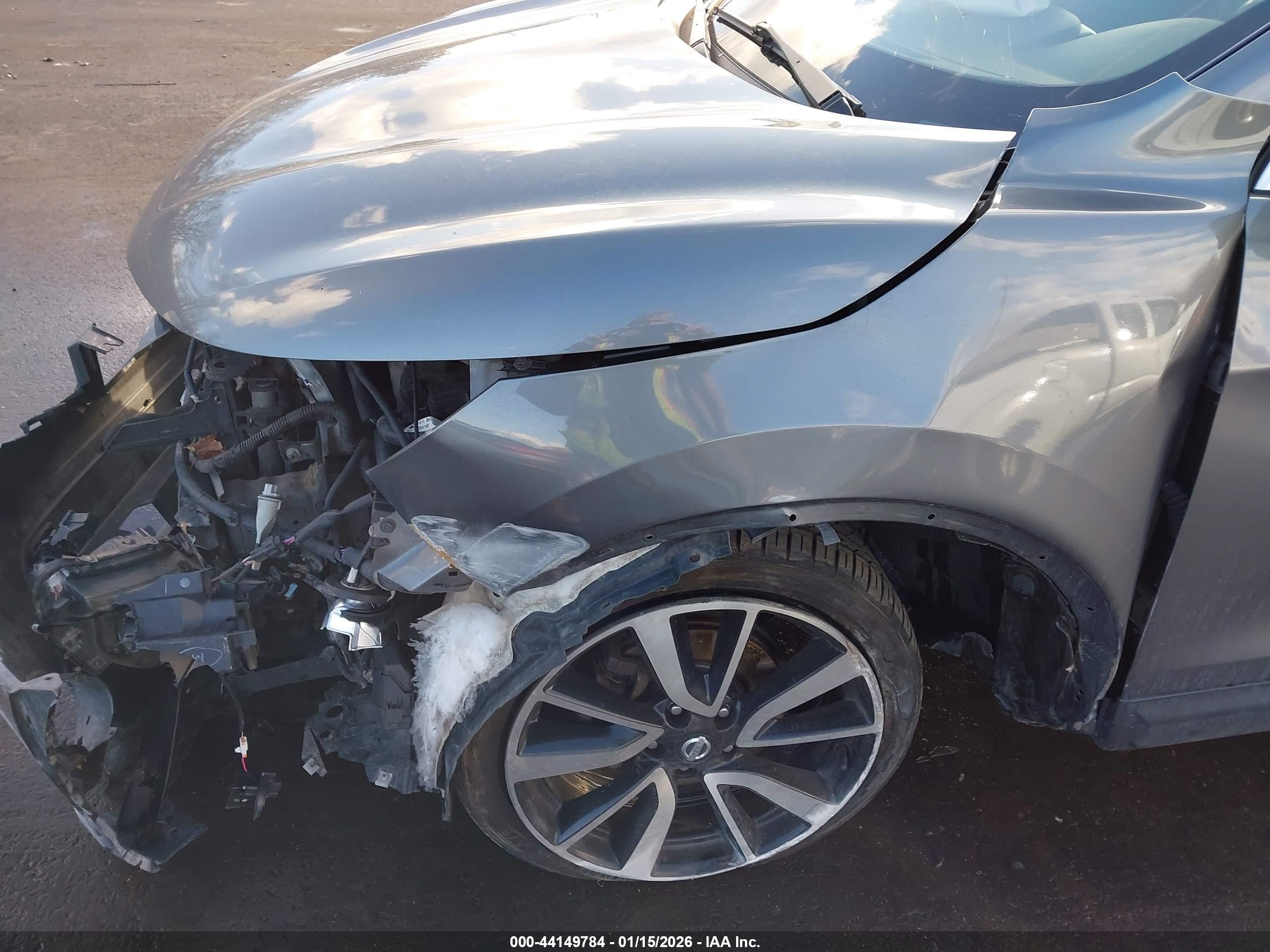 NISSAN ROGUE image 6