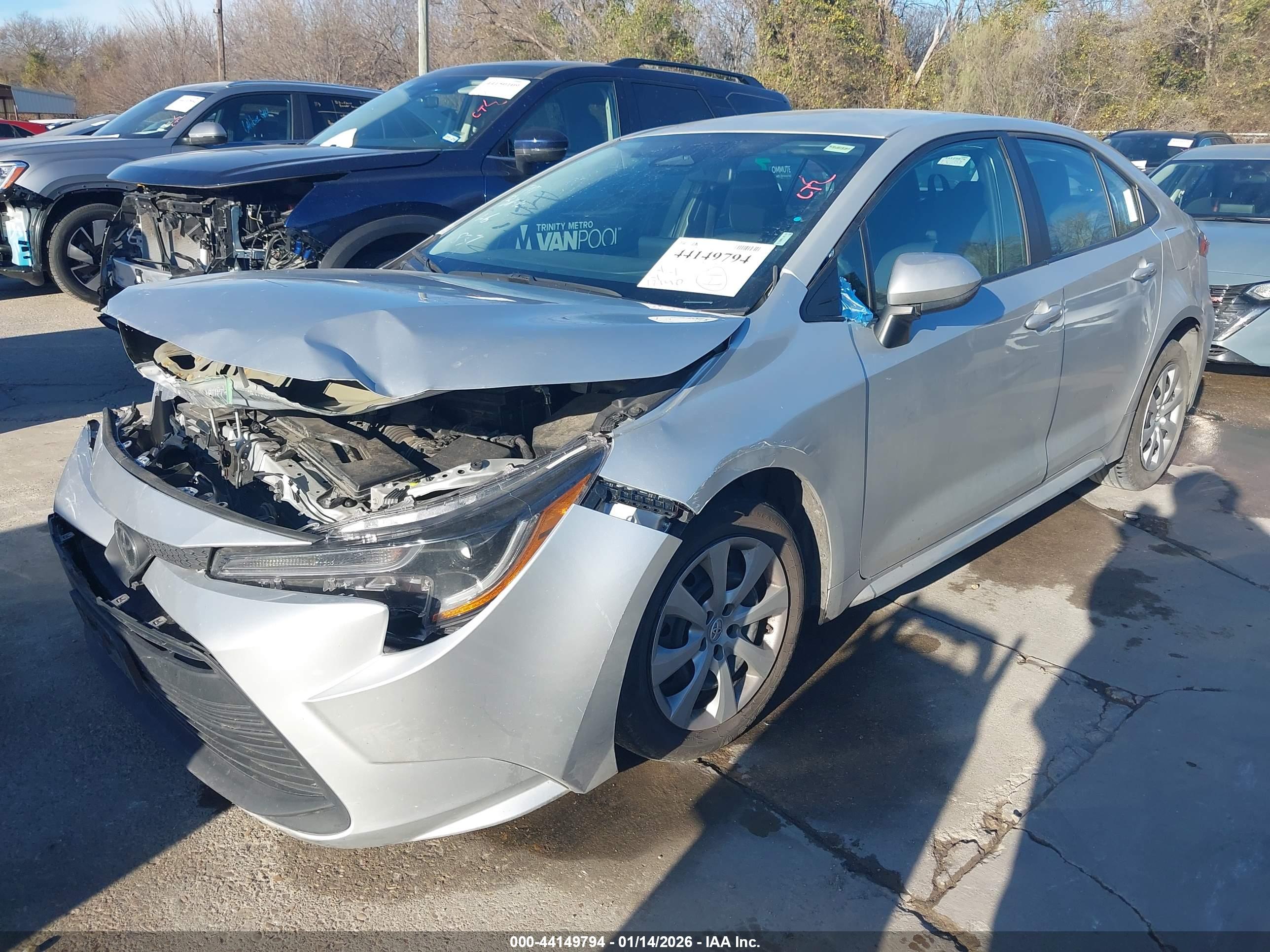TOYOTA COROLLA image 2