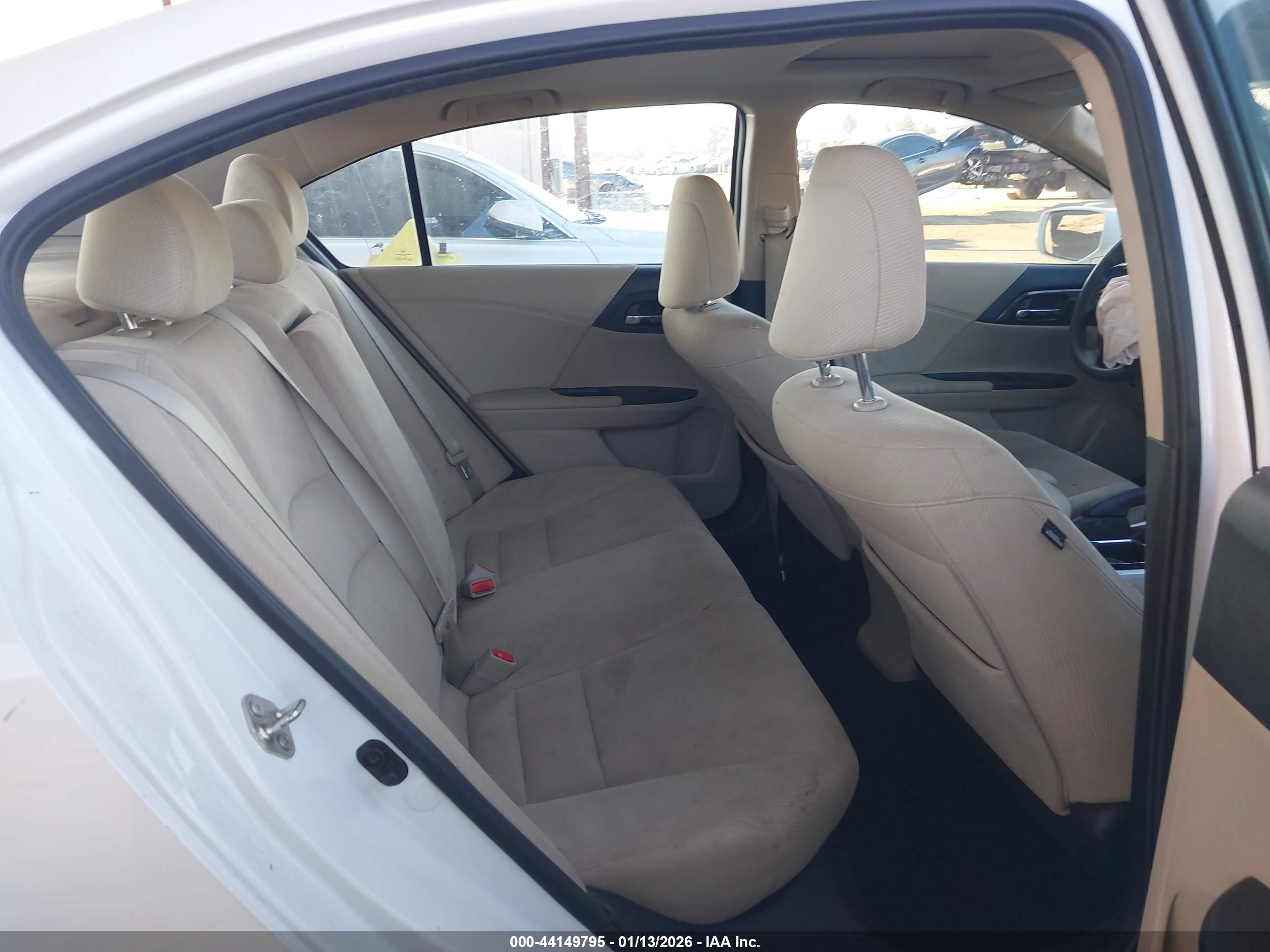HONDA ACCORD image 8