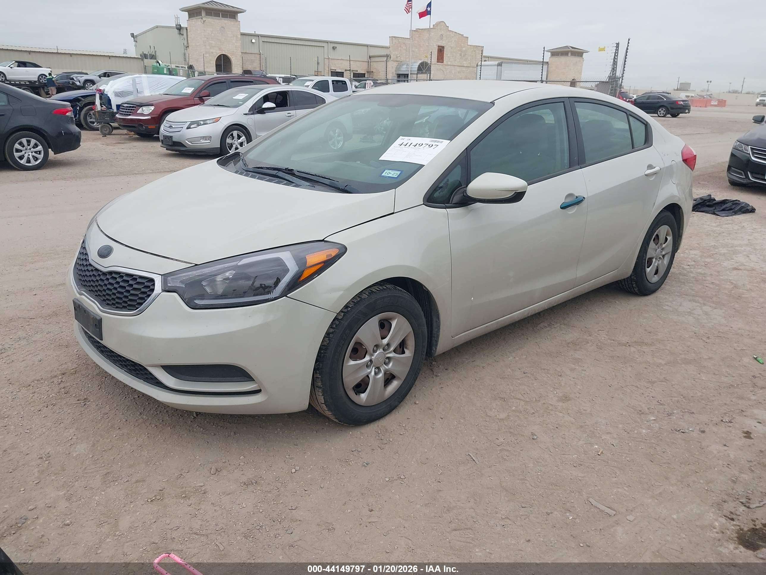 KIA FORTE image 2