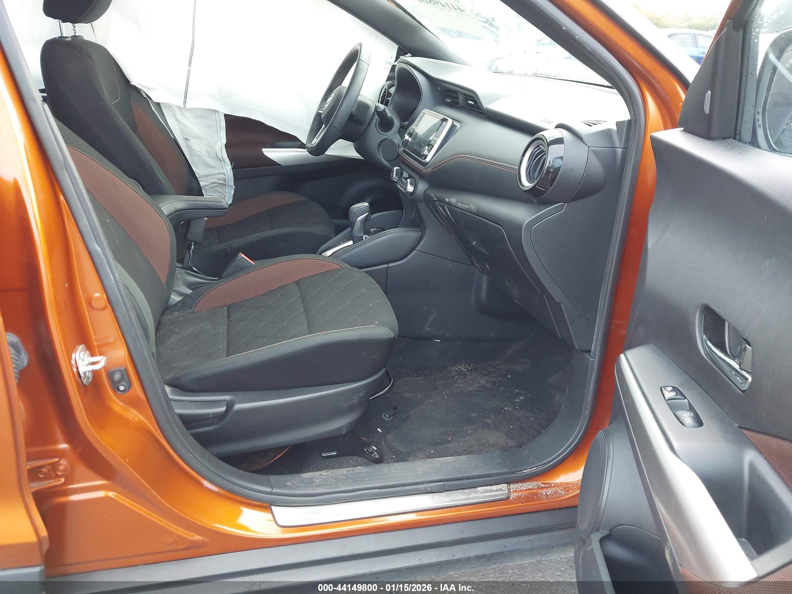 NISSAN KICKS image 5