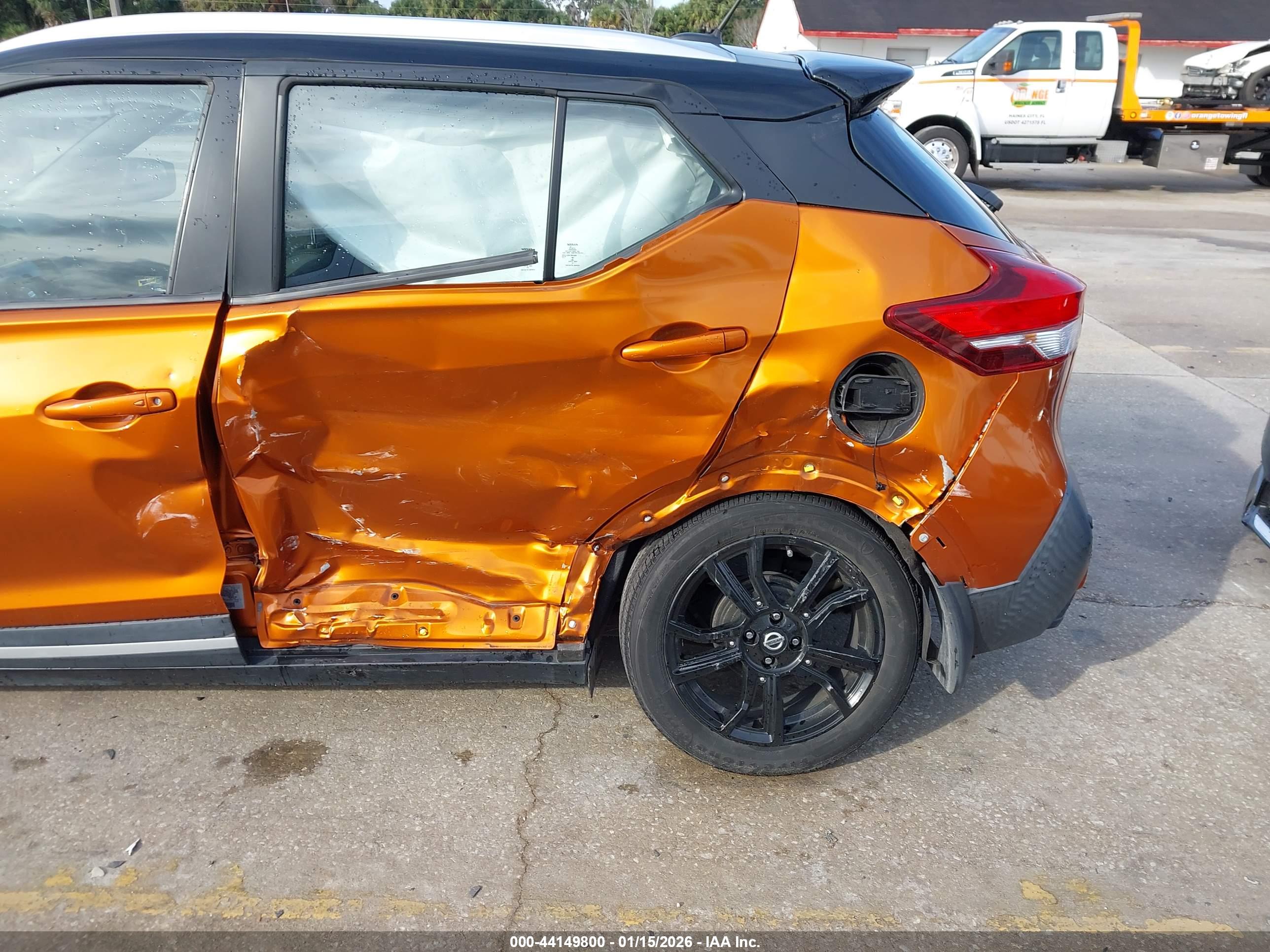 NISSAN KICKS image 6