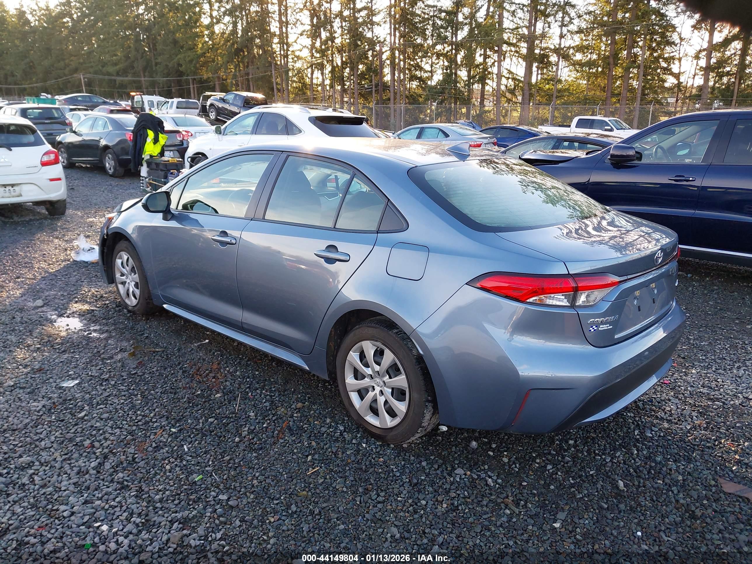 TOYOTA COROLLA image 3