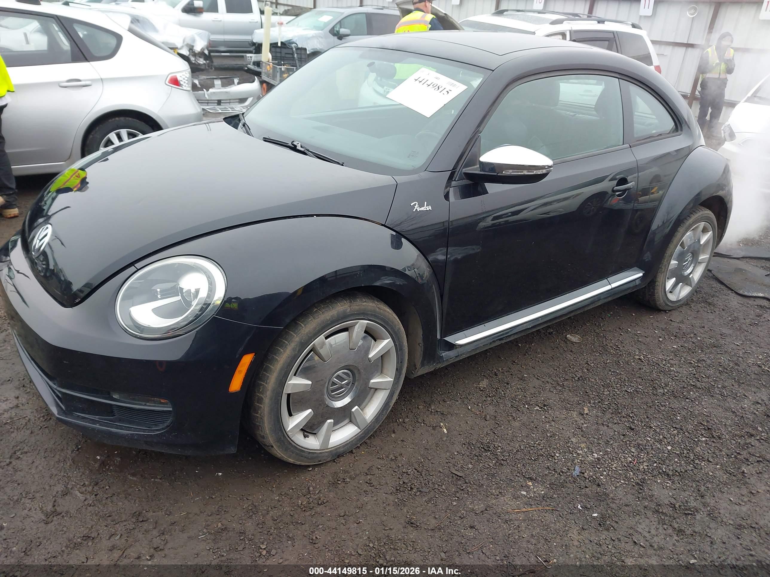 VOLKSWAGEN BEETLE image 2