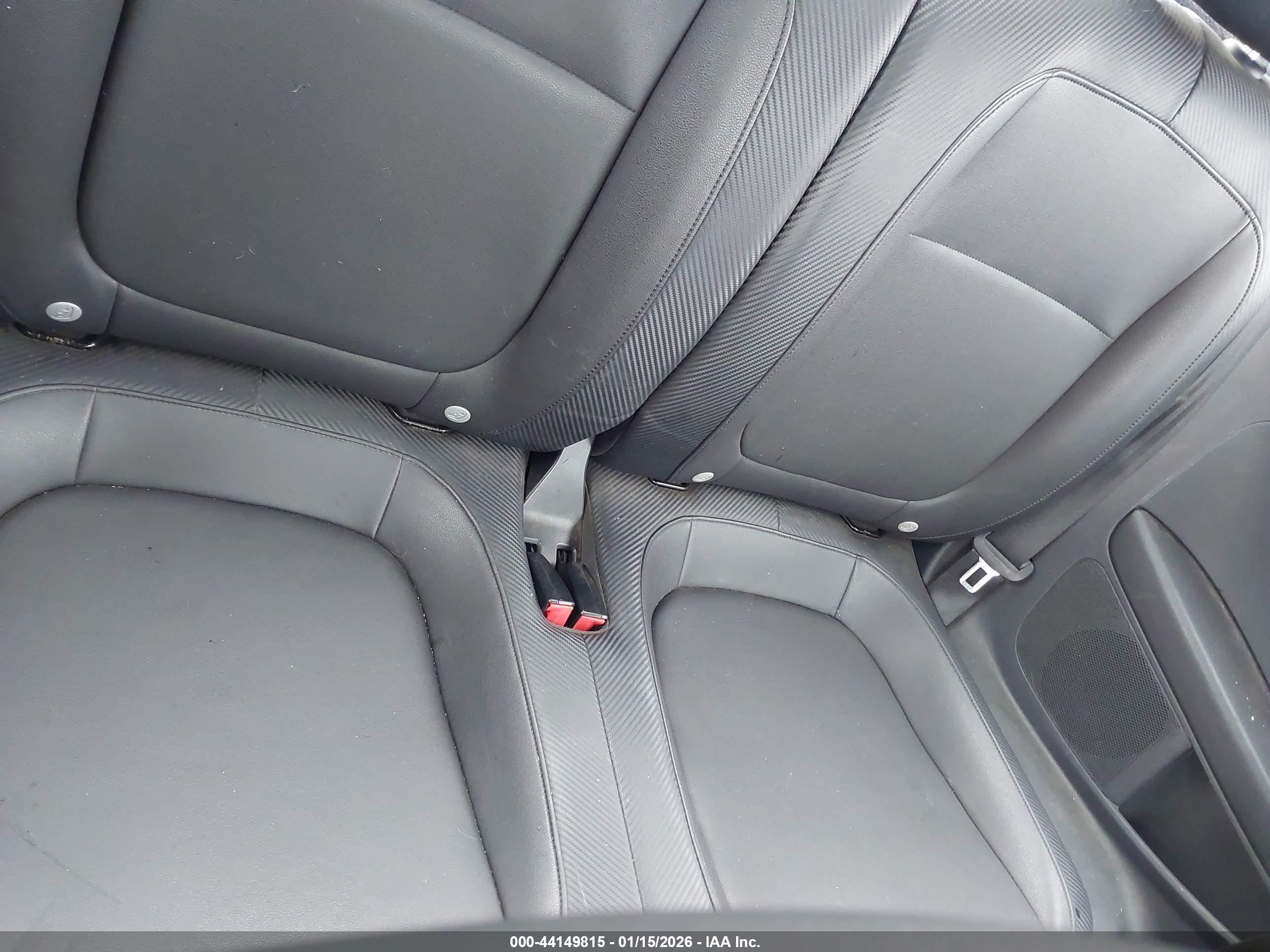 VOLKSWAGEN BEETLE image 8