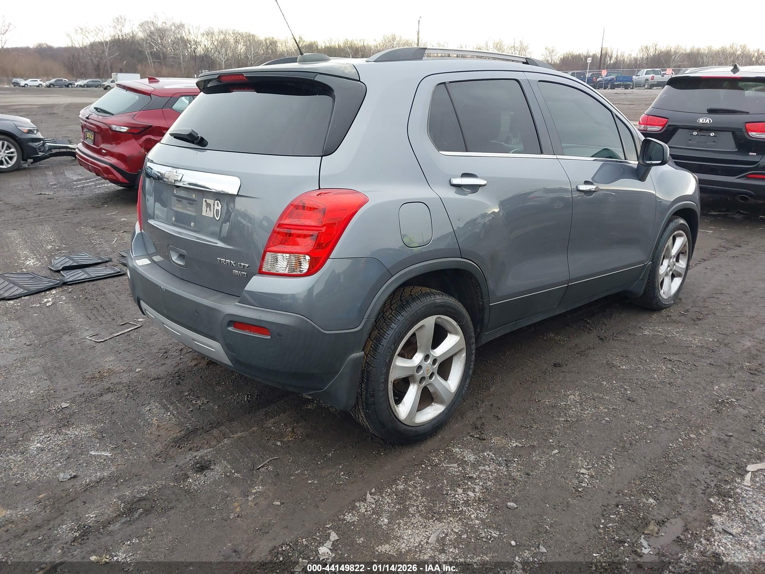 CHEVROLET TRAX image 4
