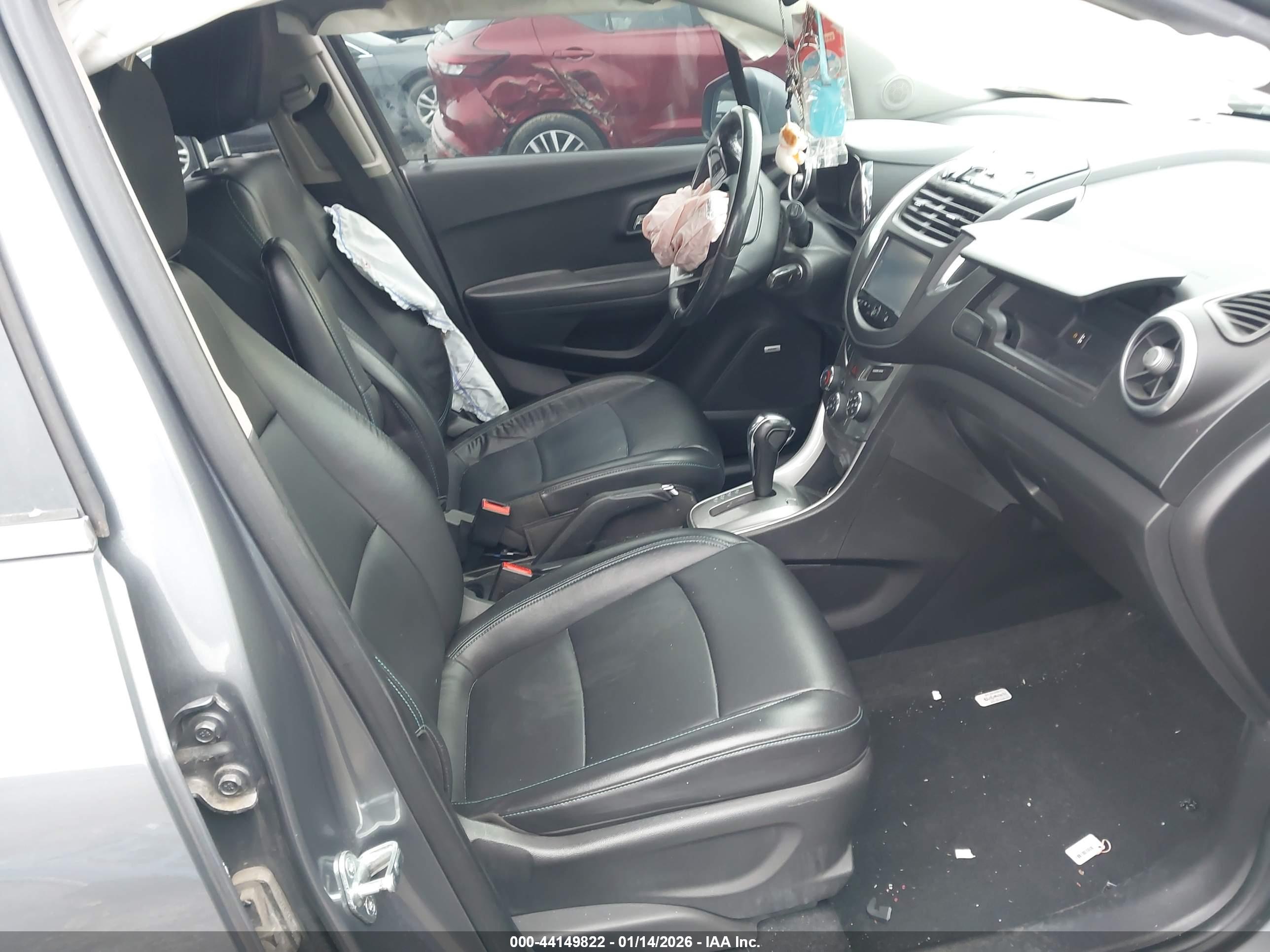 CHEVROLET TRAX image 5