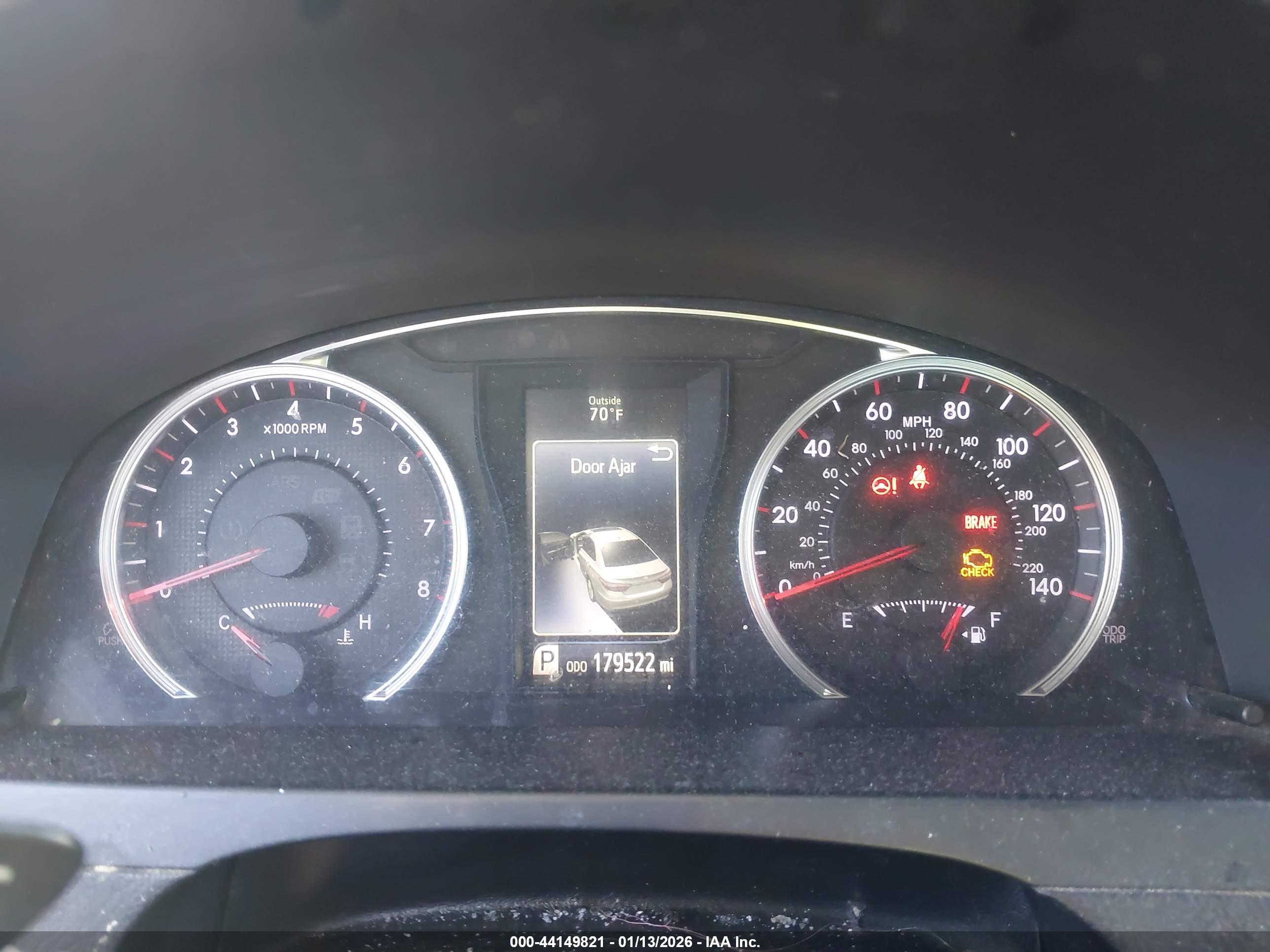 TOYOTA CAMRY image 7