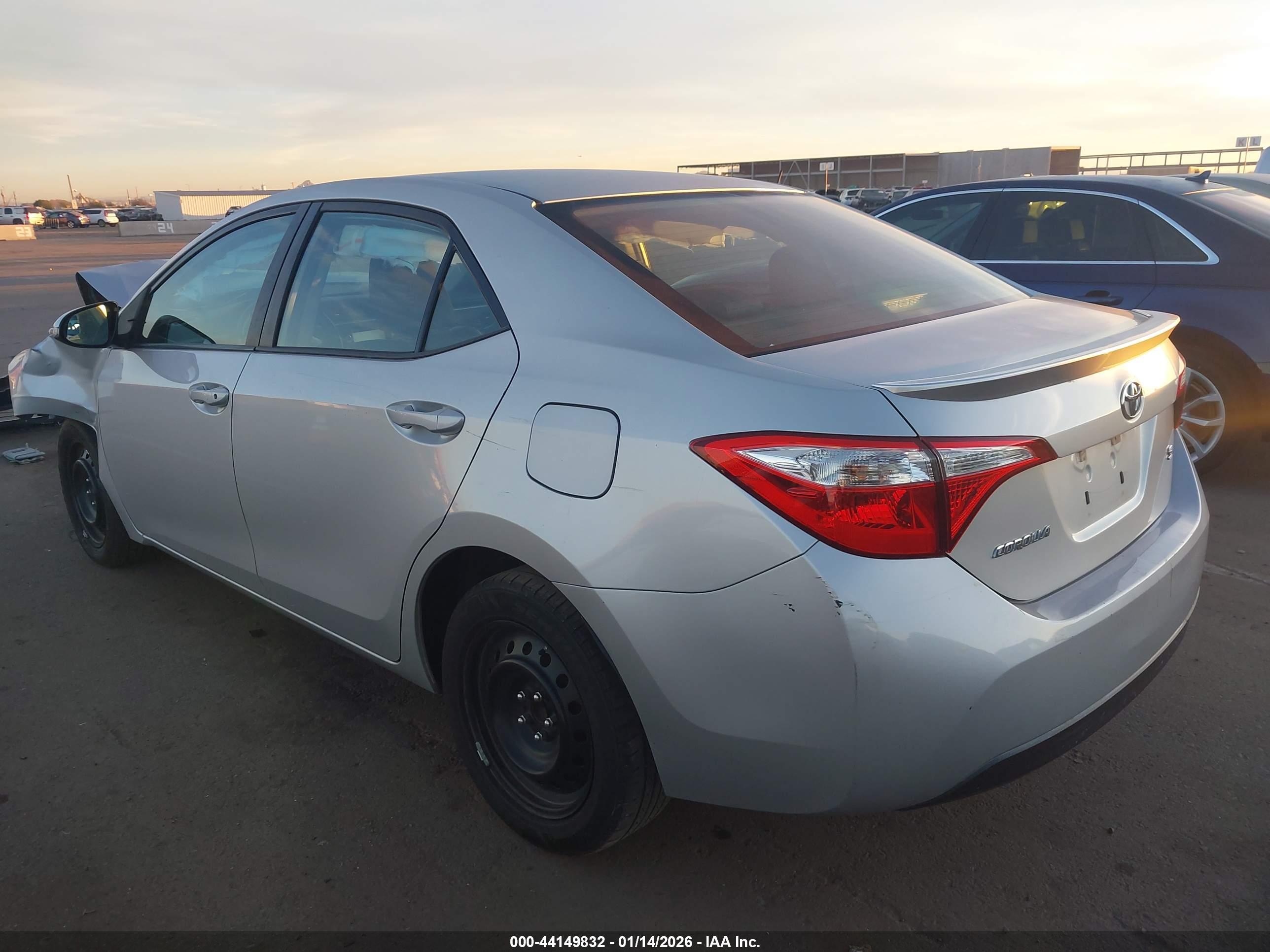 TOYOTA COROLLA image 3