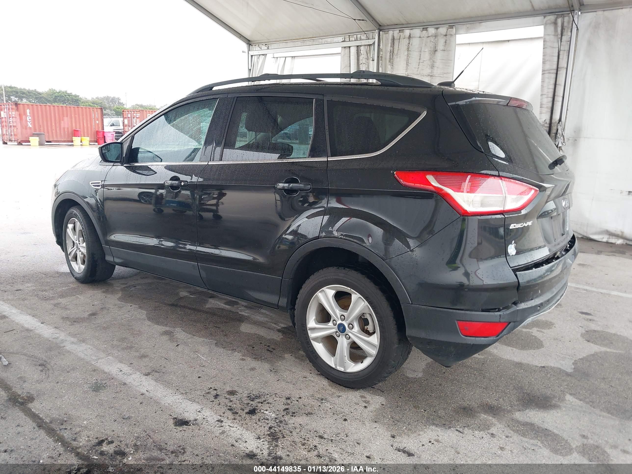 FORD ESCAPE image 3
