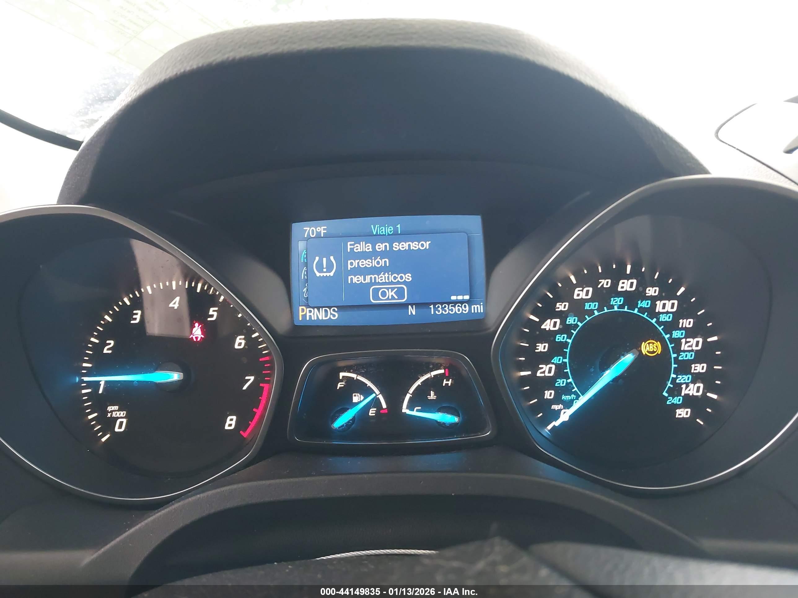 FORD ESCAPE image 7