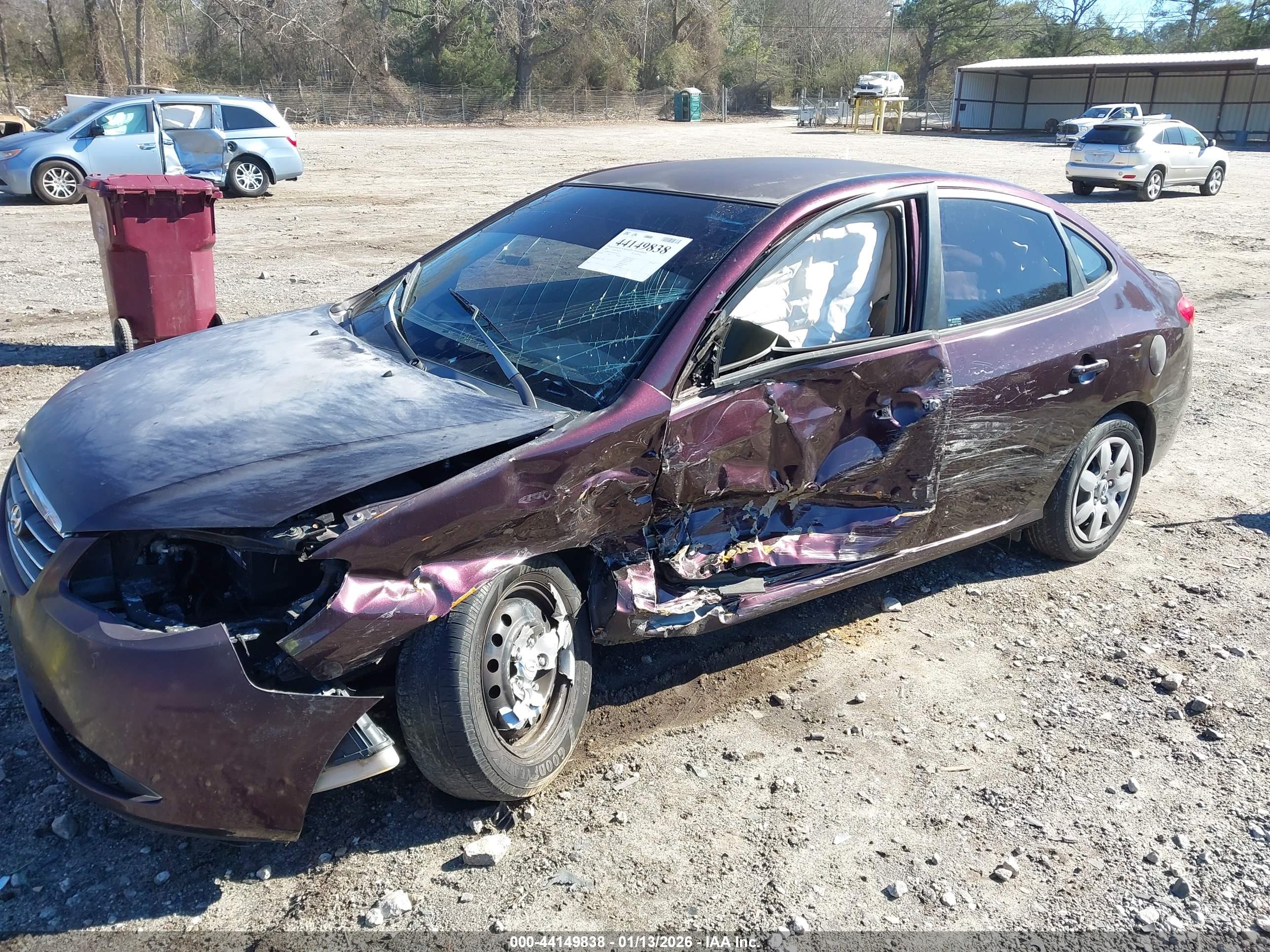 HYUNDAI ELANTRA image 6