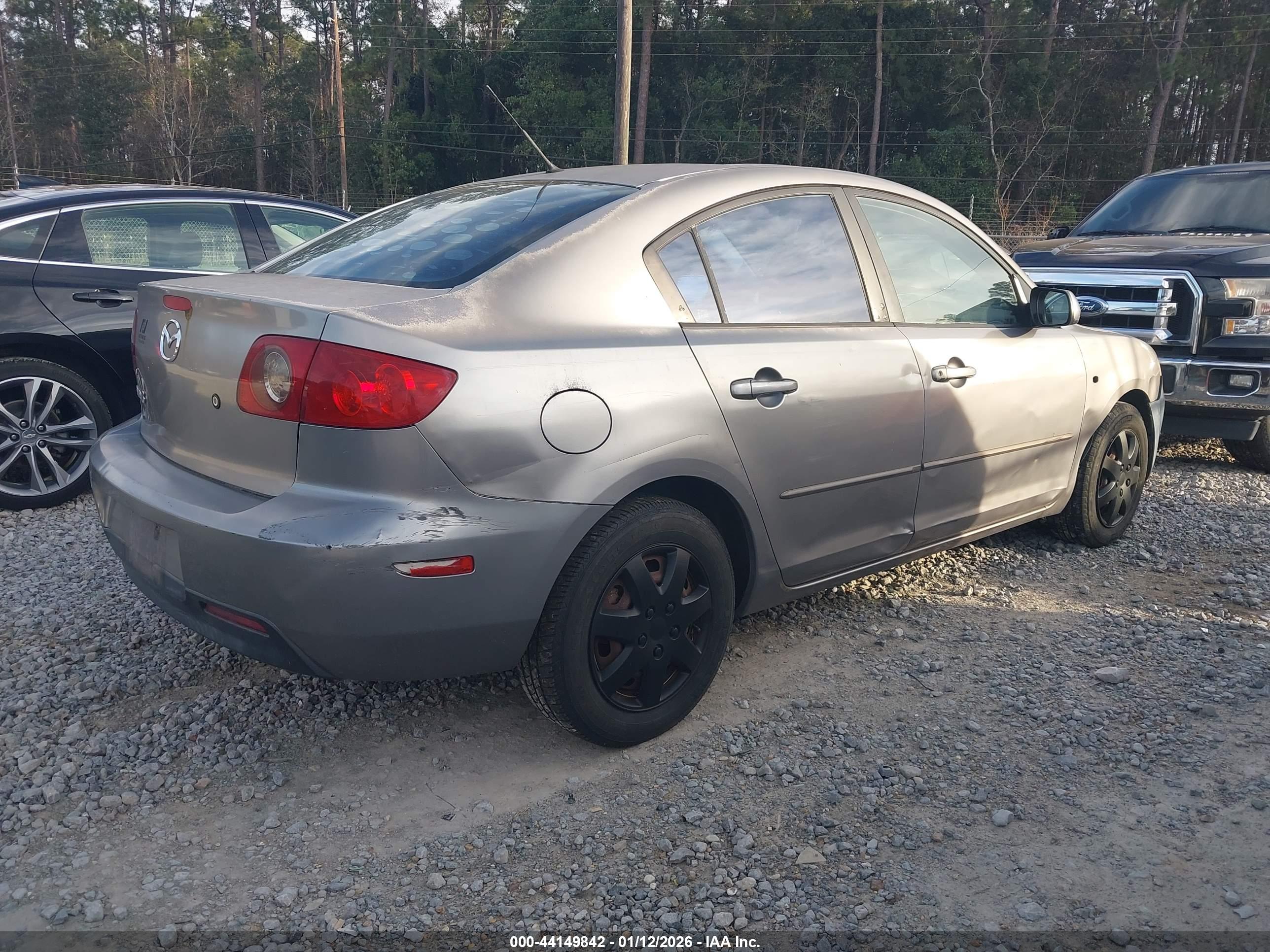 MAZDA MAZDA3 image 4