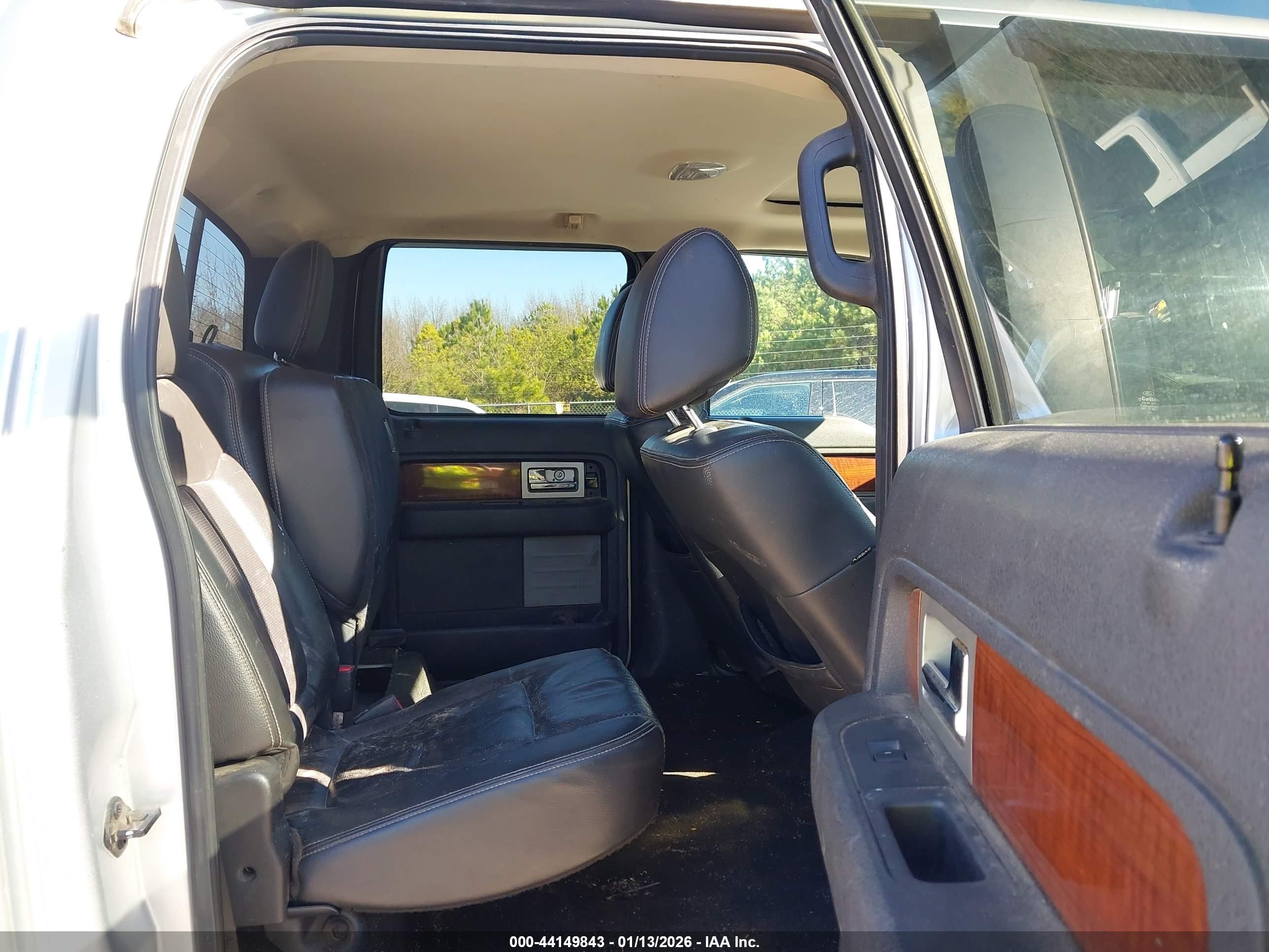 FORD F-150 image 8