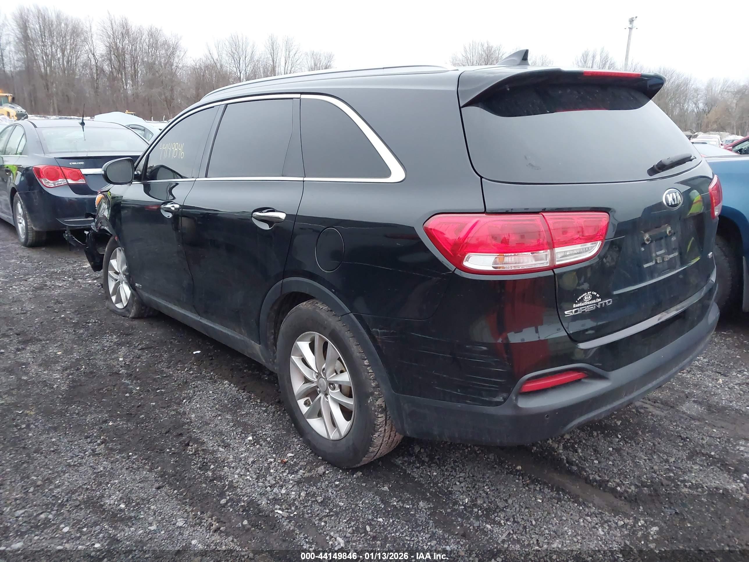 KIA SORENTO image 3