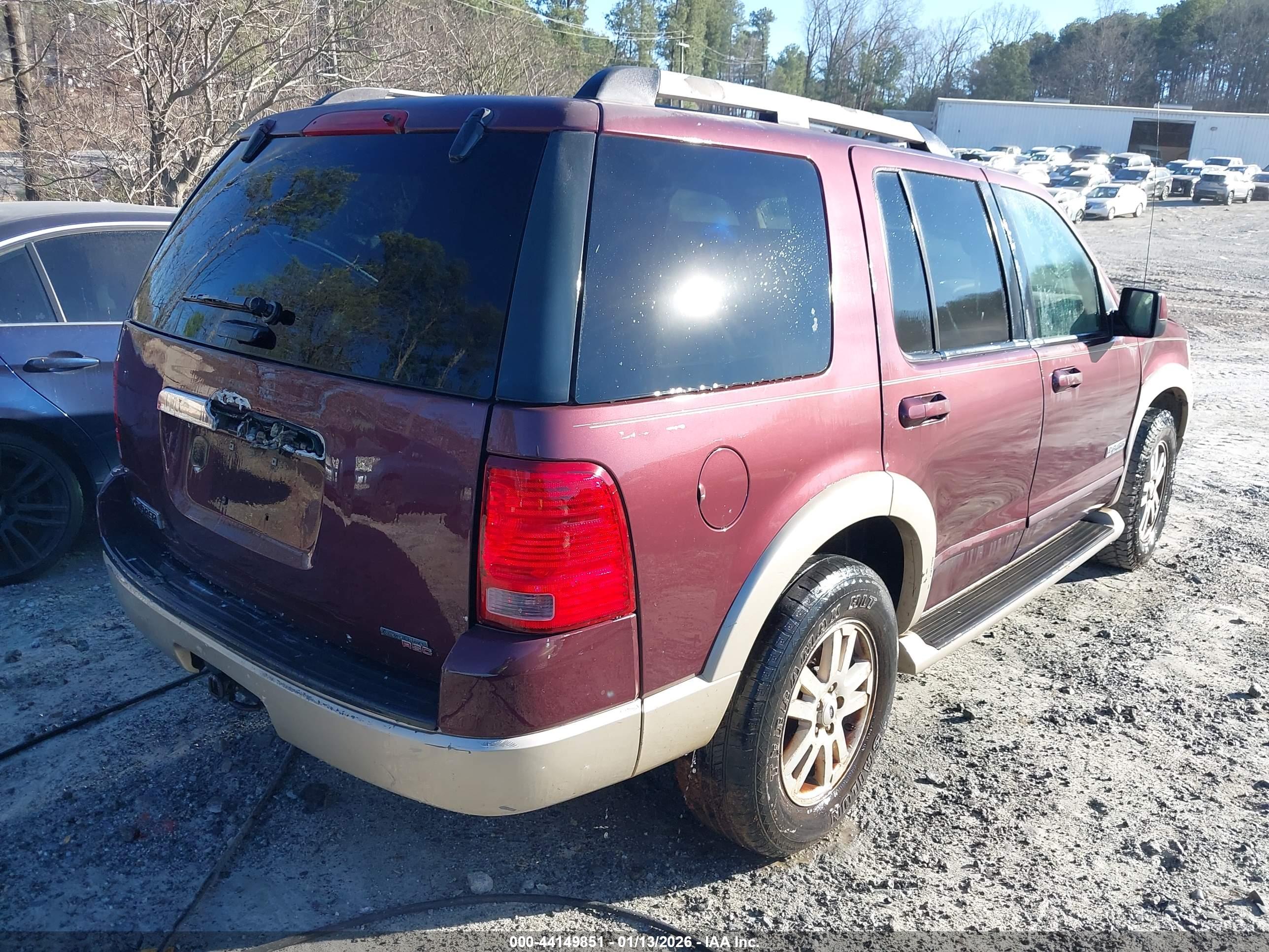 FORD EXPLORER image 4