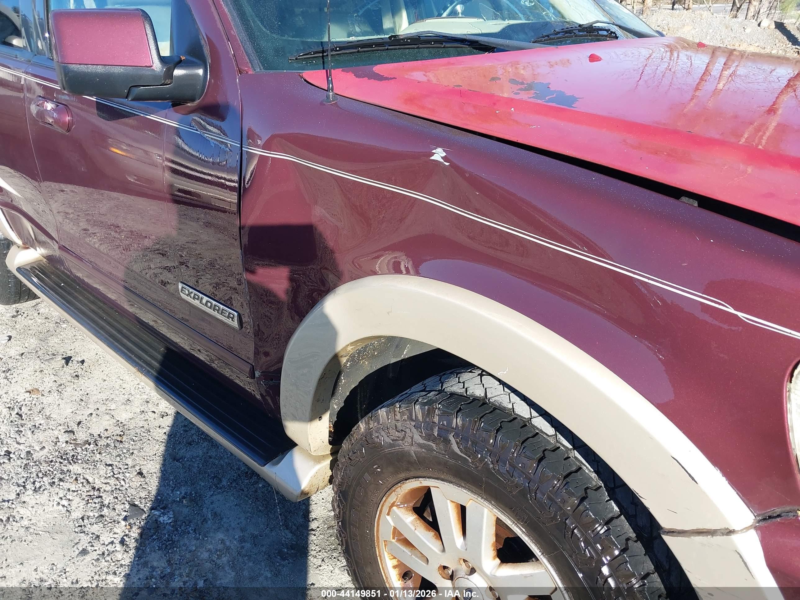FORD EXPLORER image 6