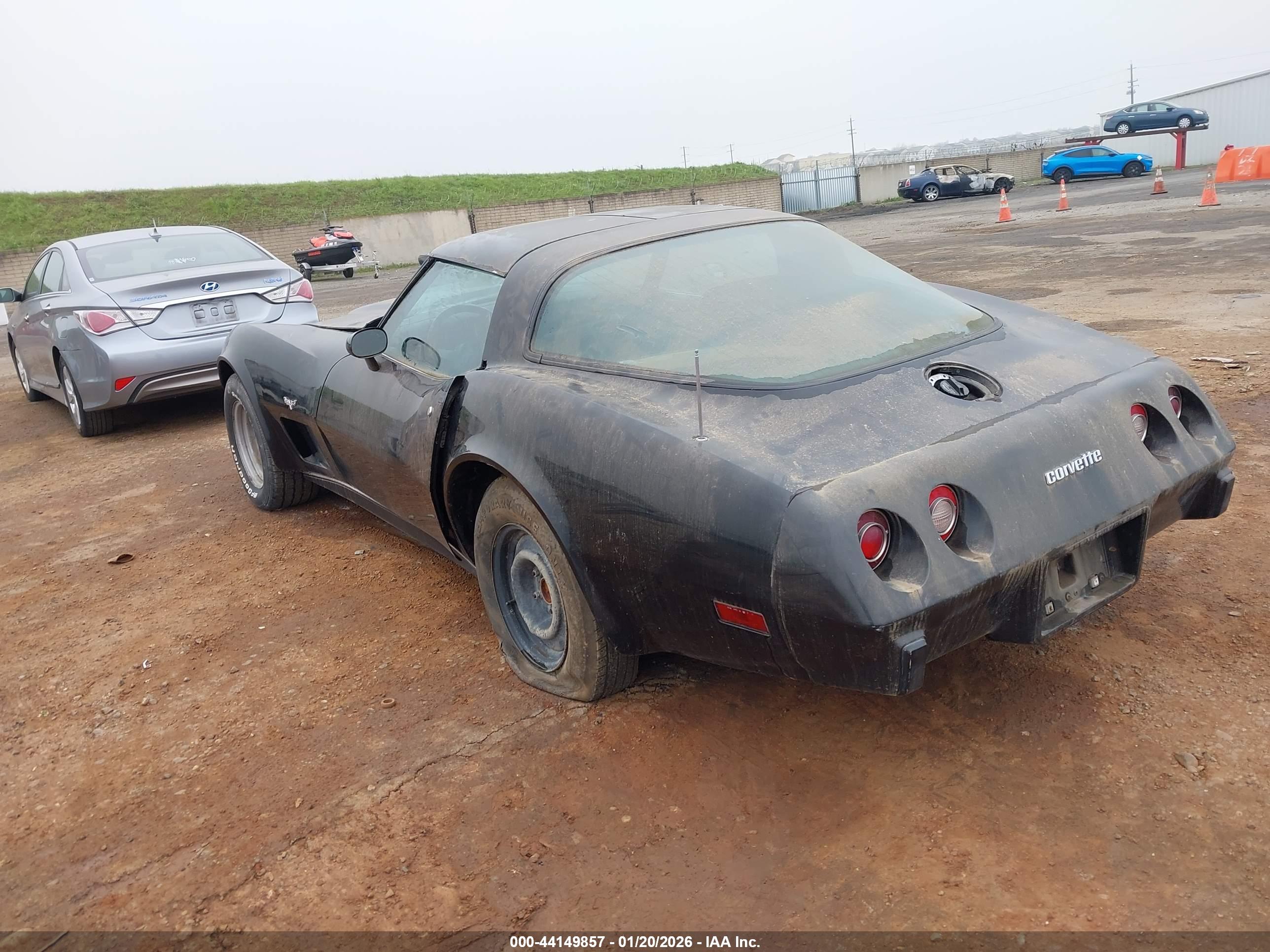 CHEVROLET CORVETTE image 3