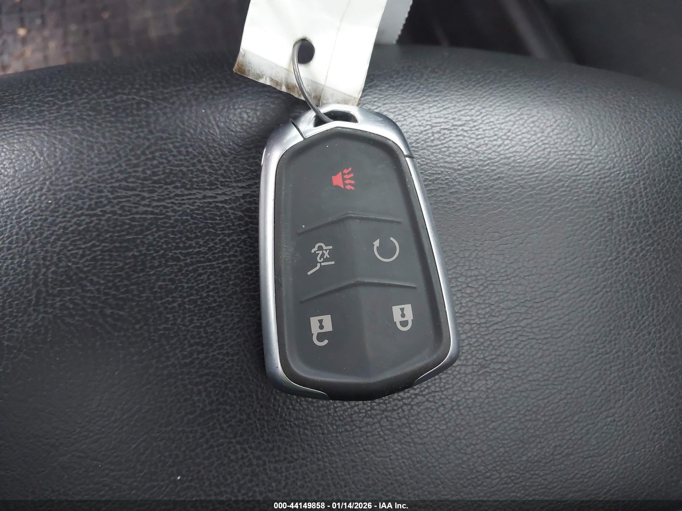 CADILLAC XT5 image 11