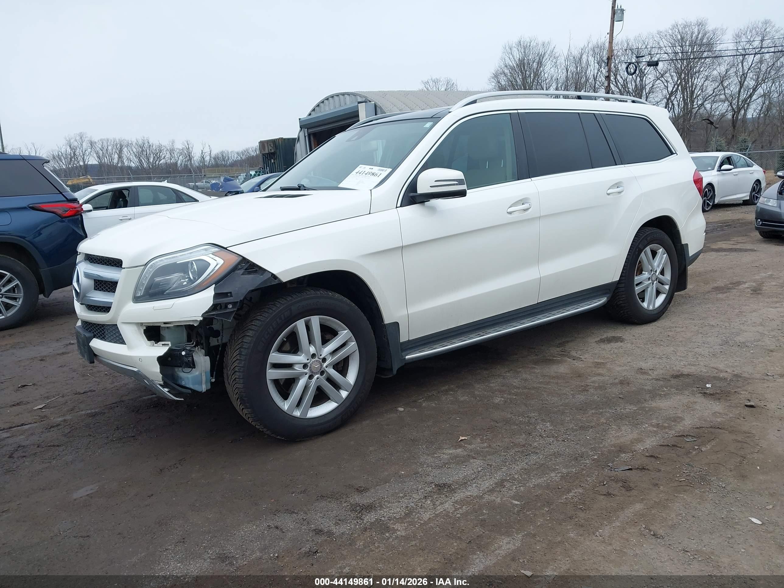 MERCEDES-BENZ GL image 2