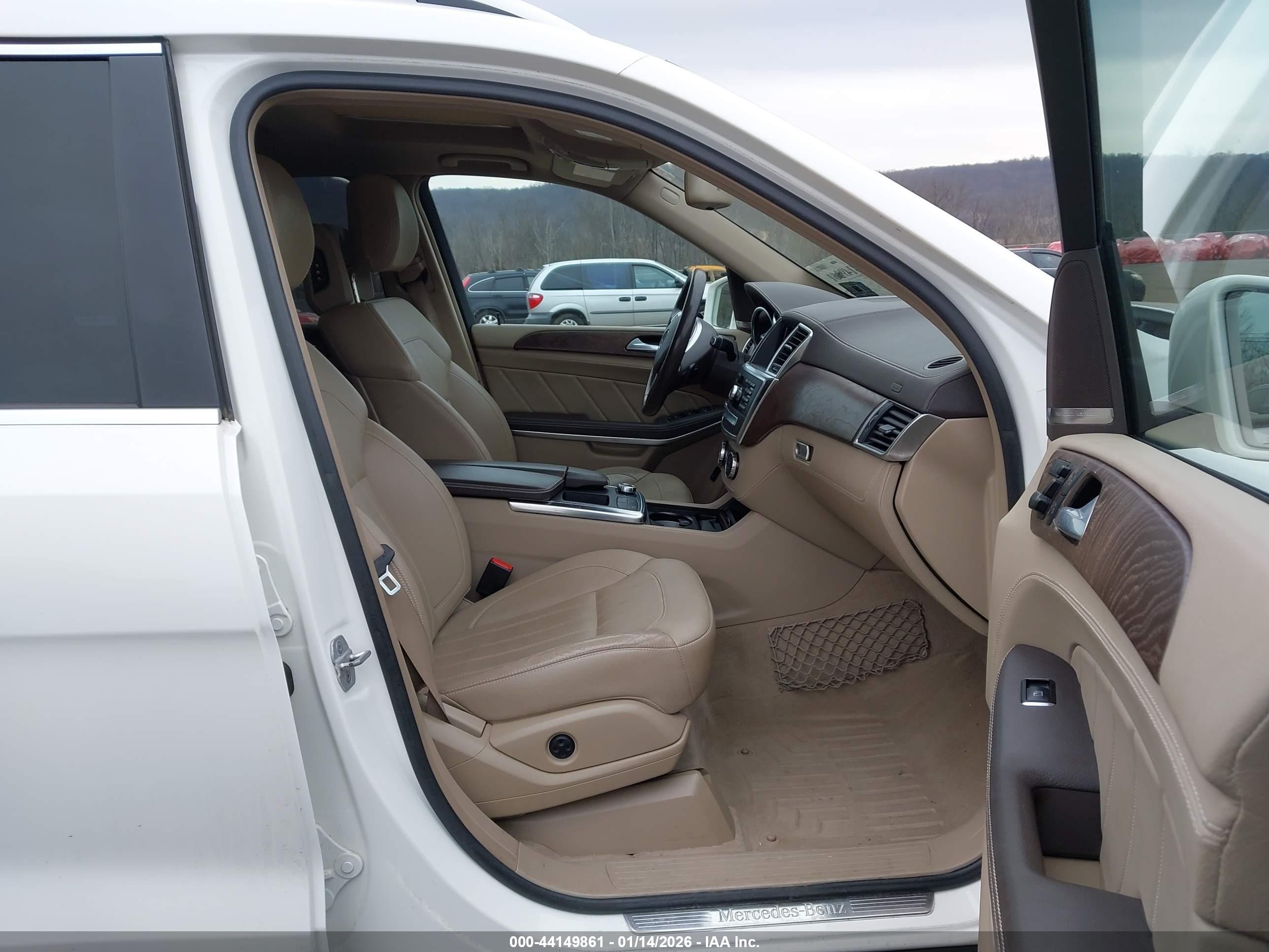 MERCEDES-BENZ GL image 5