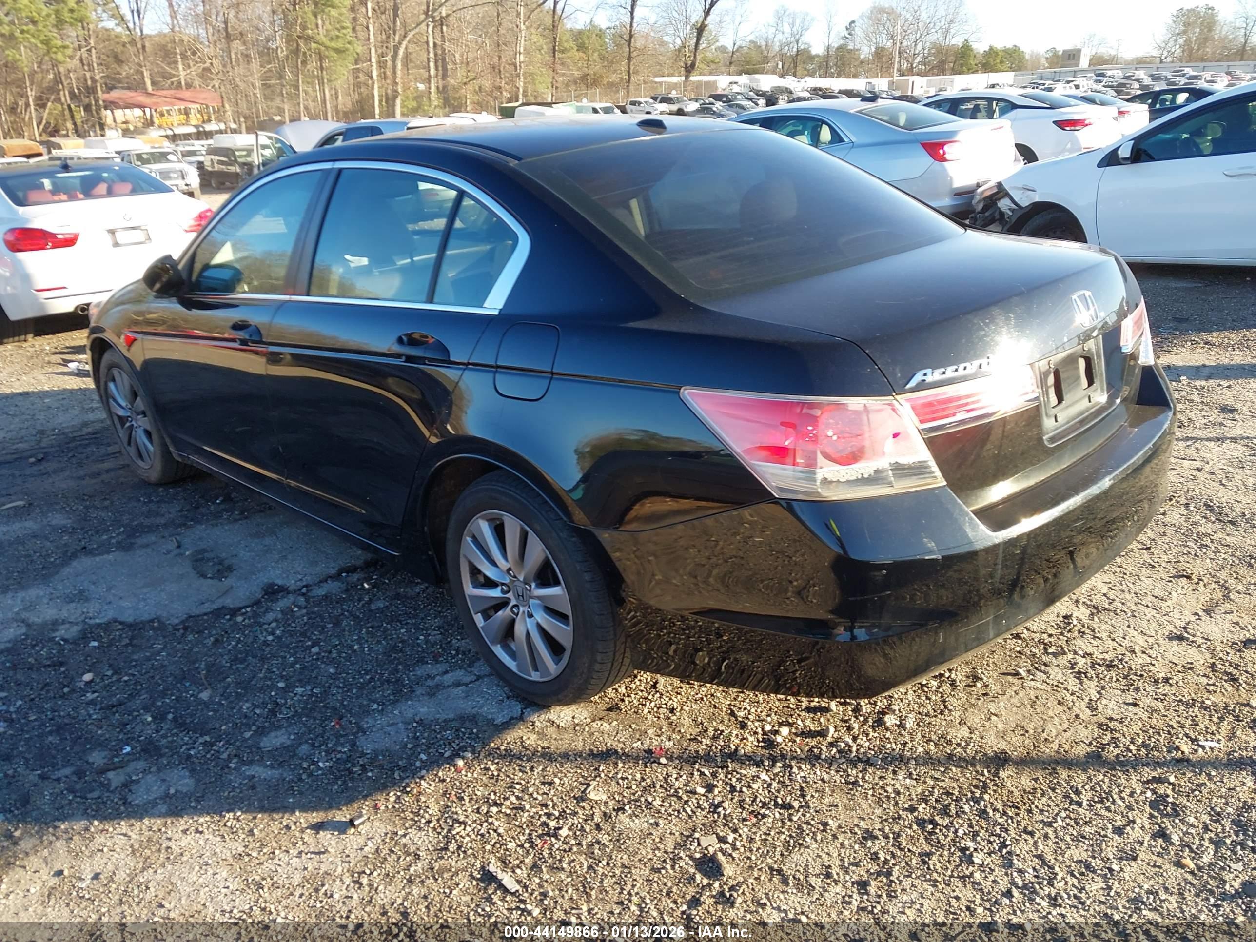 HONDA ACCORD image 3