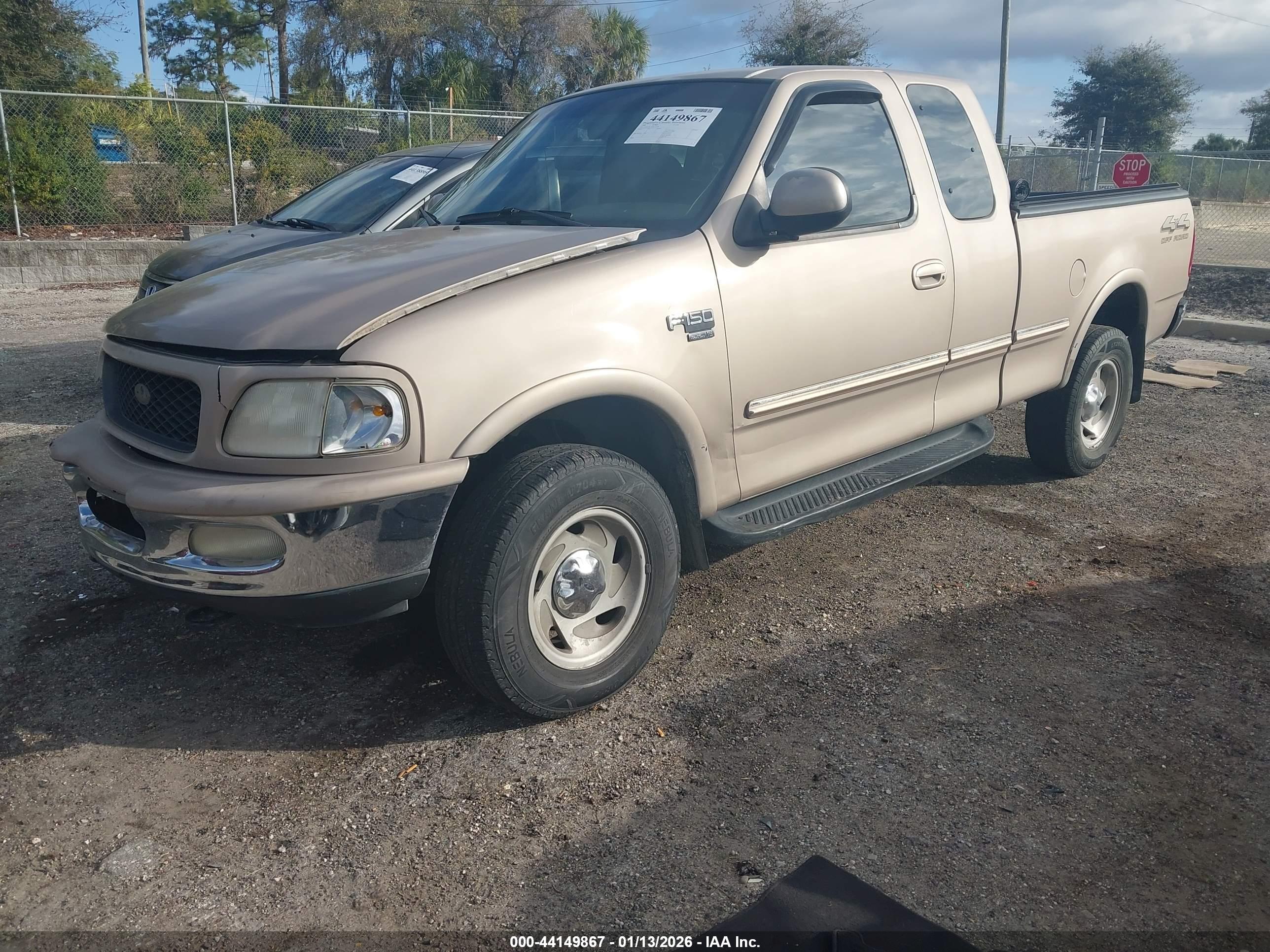FORD F-150 image 2