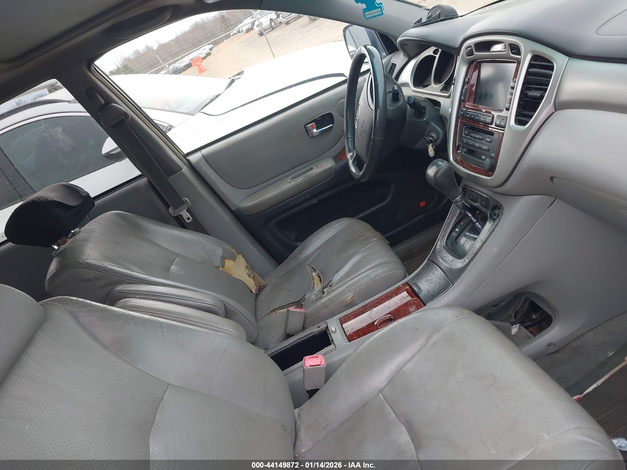 TOYOTA HIGHLANDER image 5