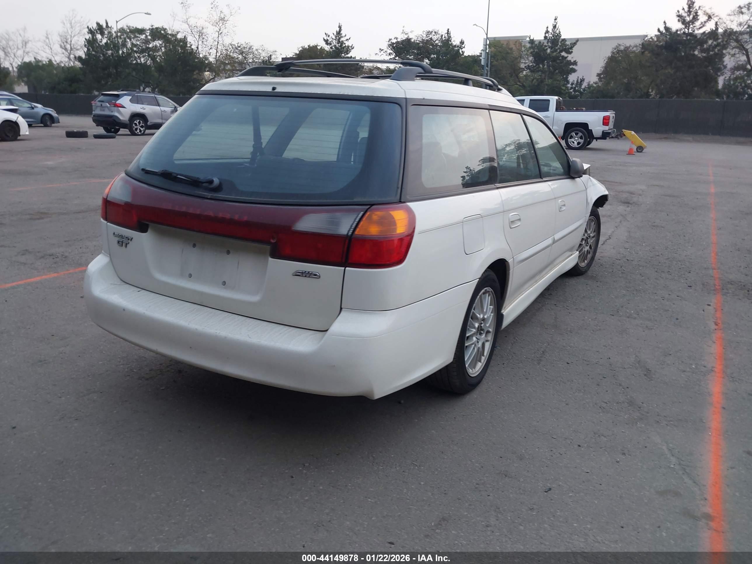 SUBARU LEGACY image 4