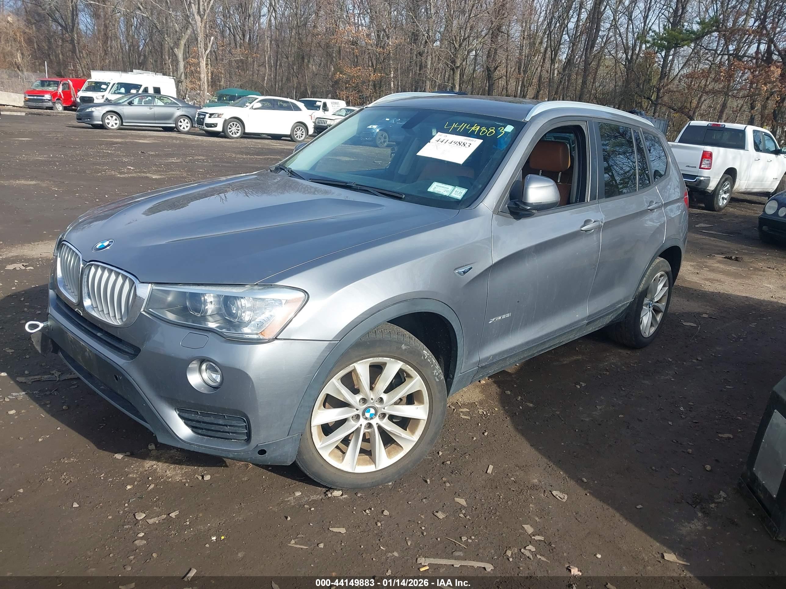 BMW X3 image 2