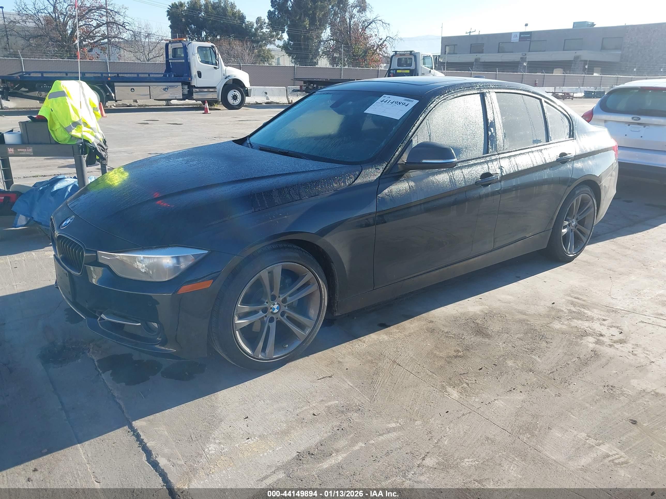 BMW 328I image 2