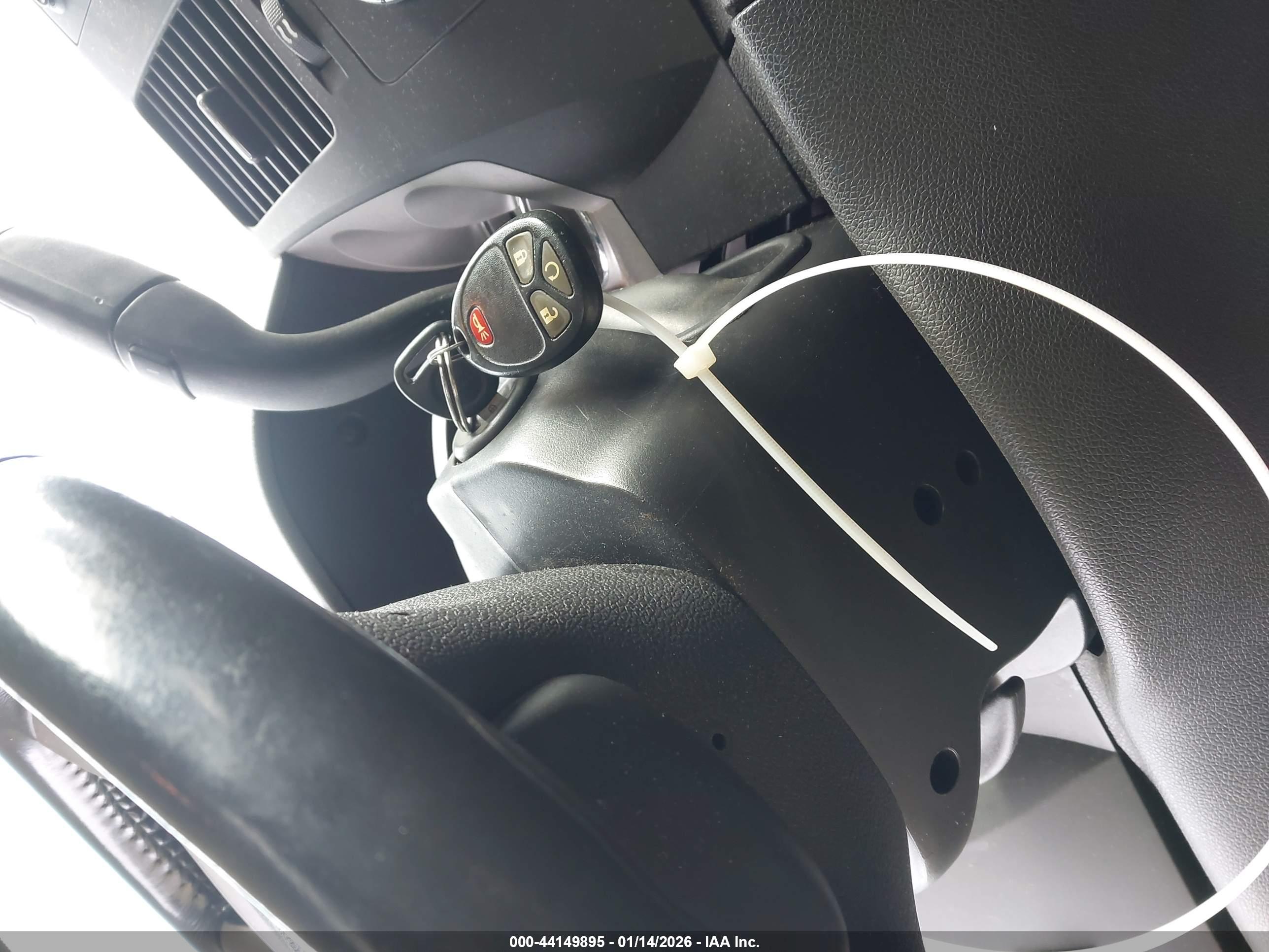 GMC SIERRA image 11