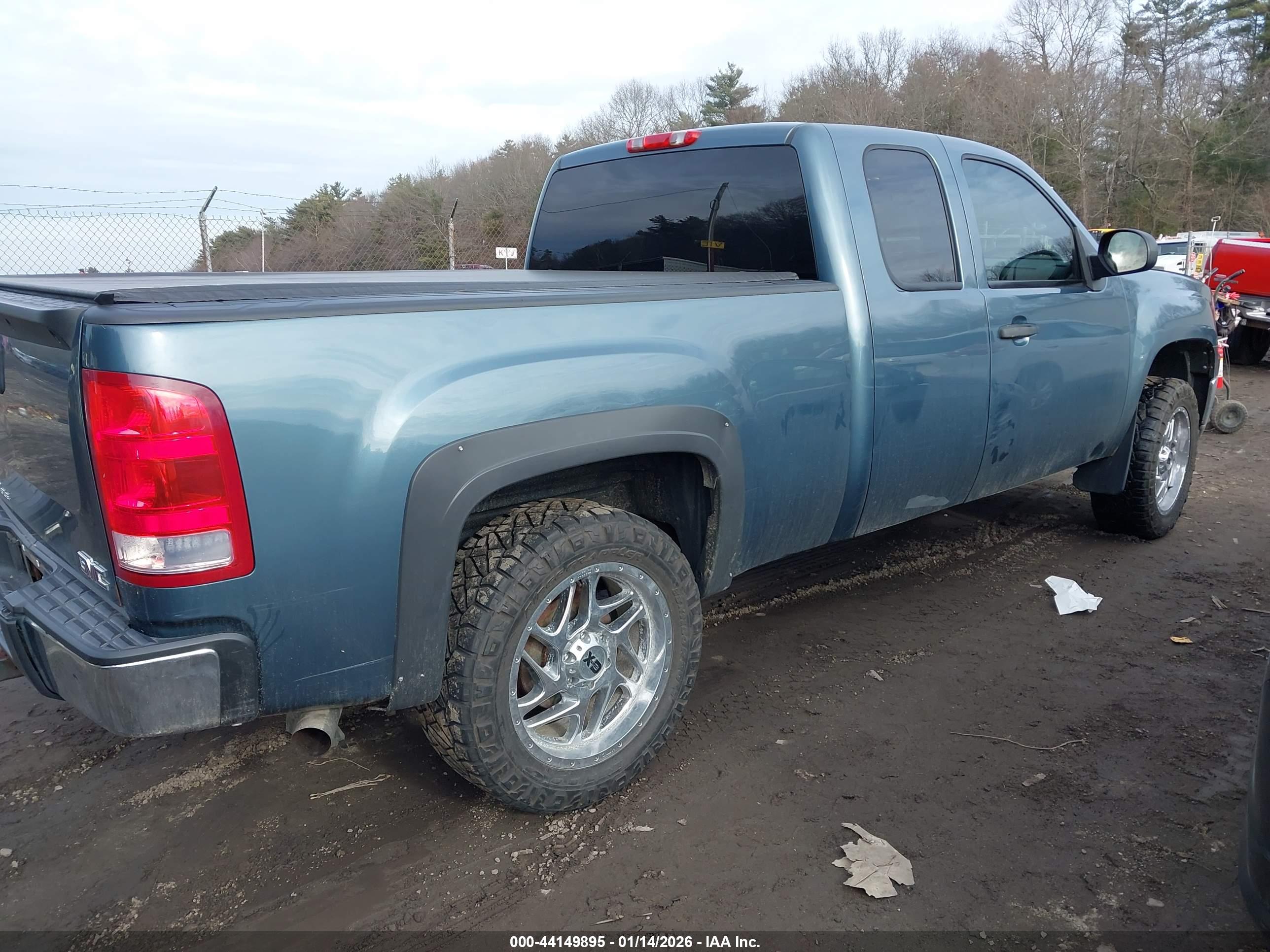 GMC SIERRA image 4