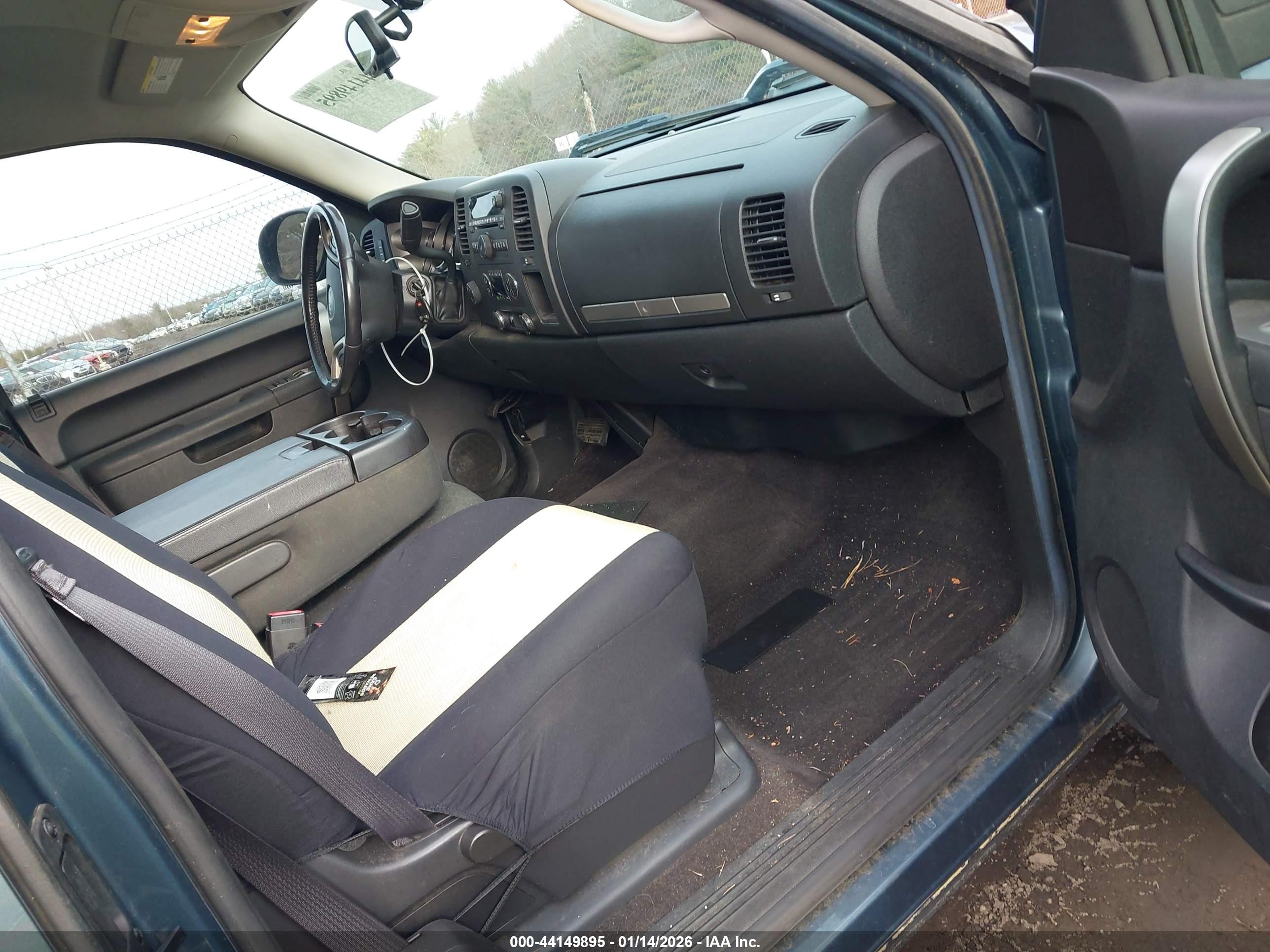 GMC SIERRA image 5