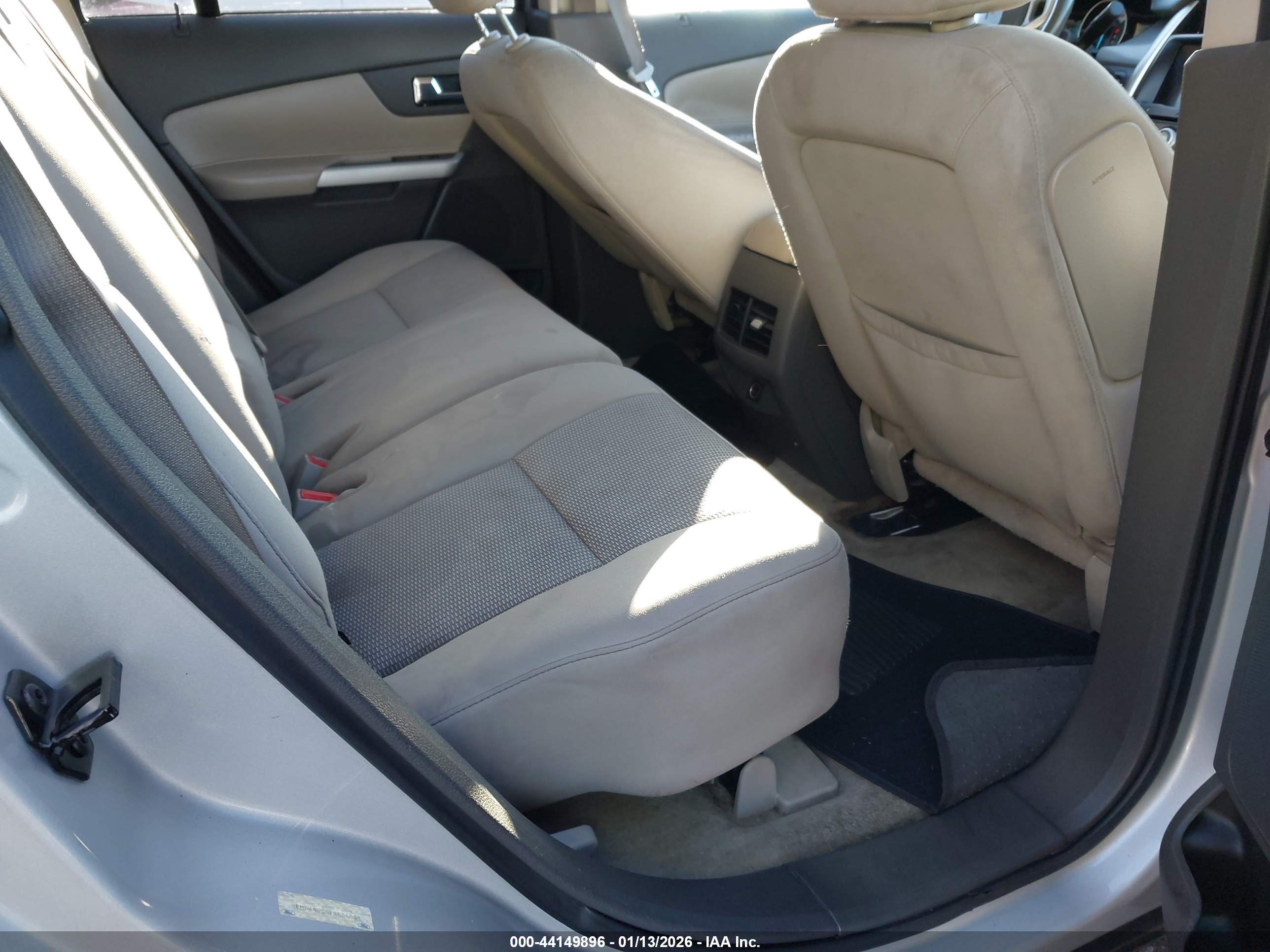 FORD EDGE image 8
