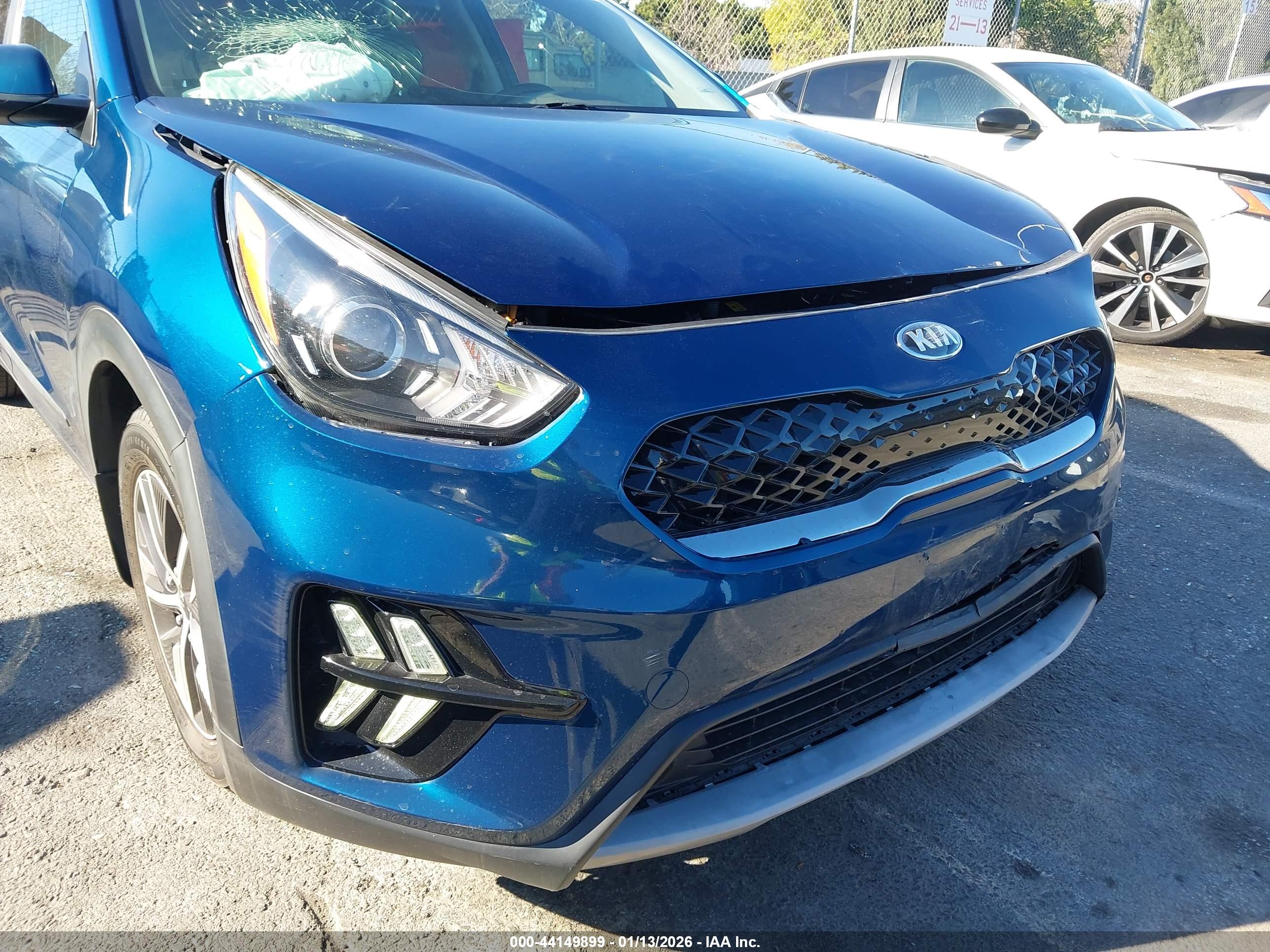 KIA NIRO image 6