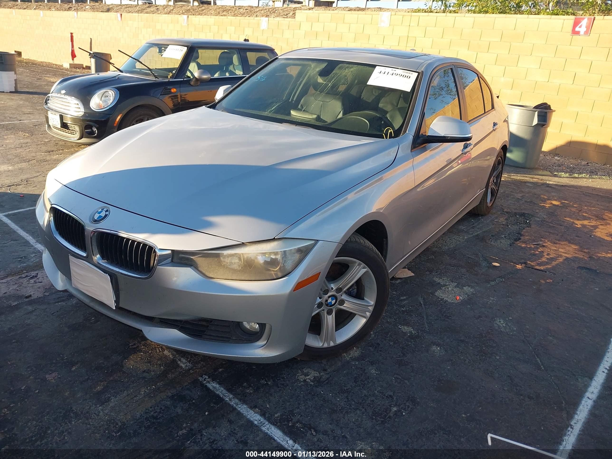 BMW 328I image 2