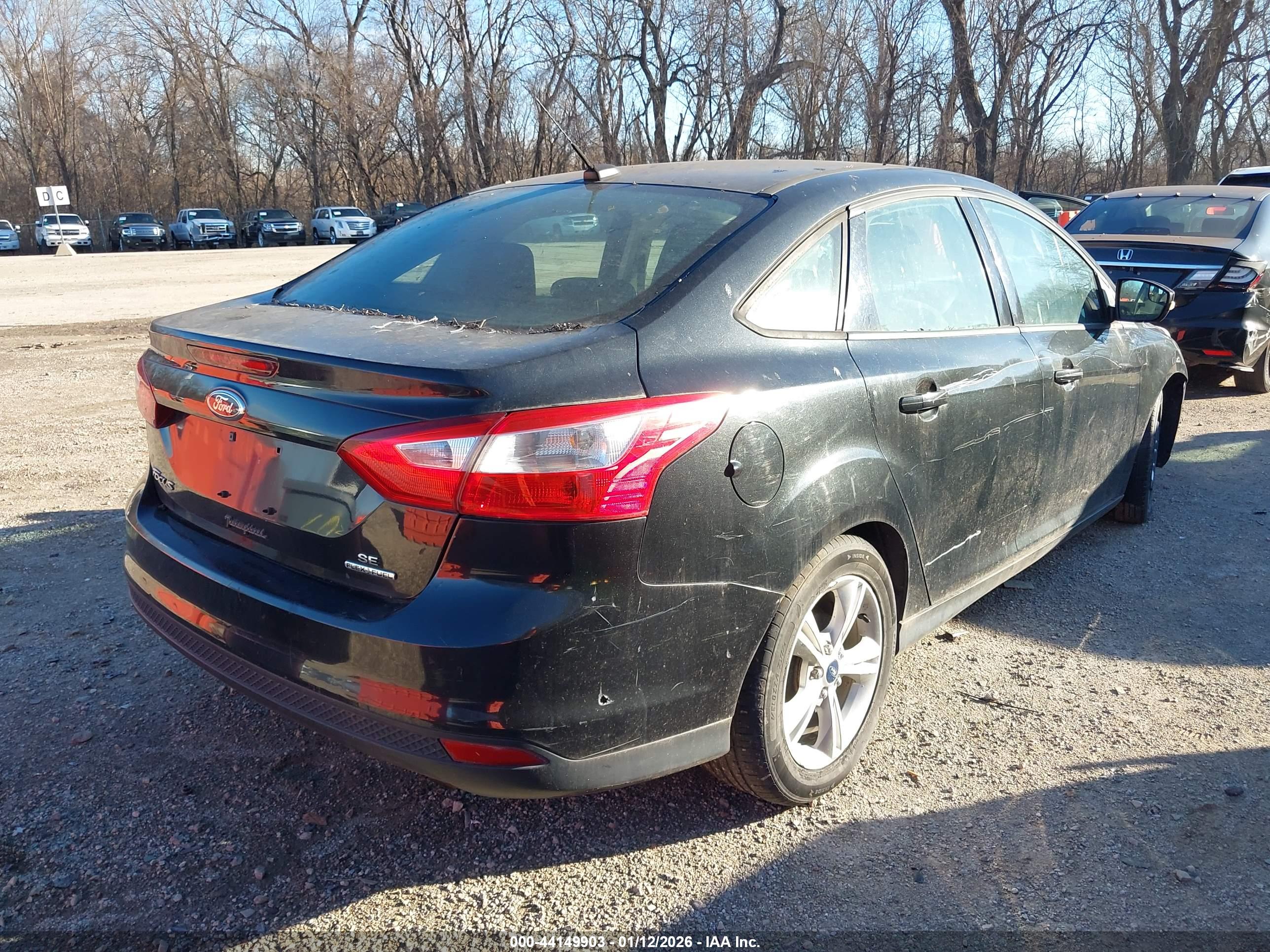 FORD FOCUS image 4