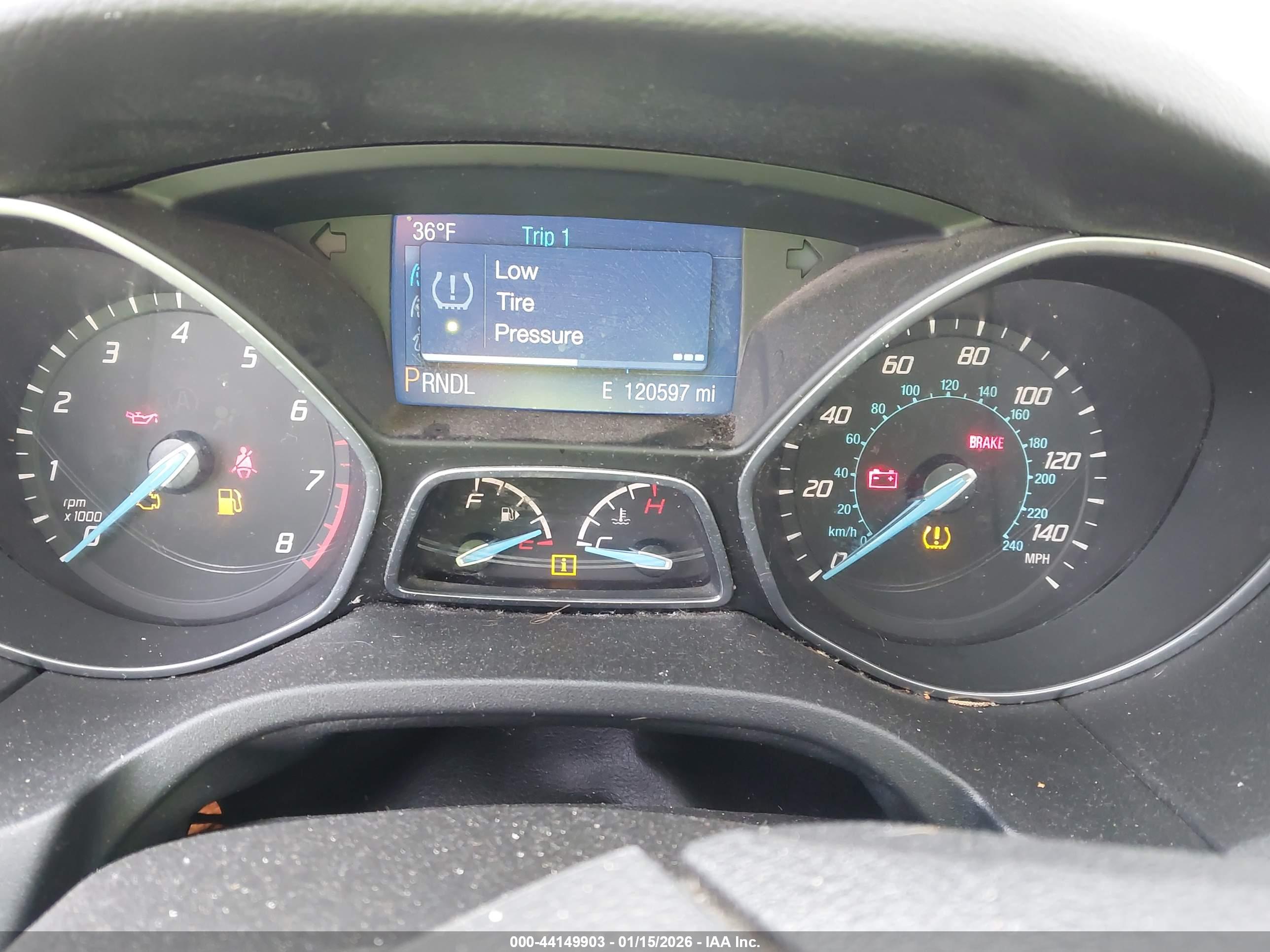 FORD FOCUS image 7