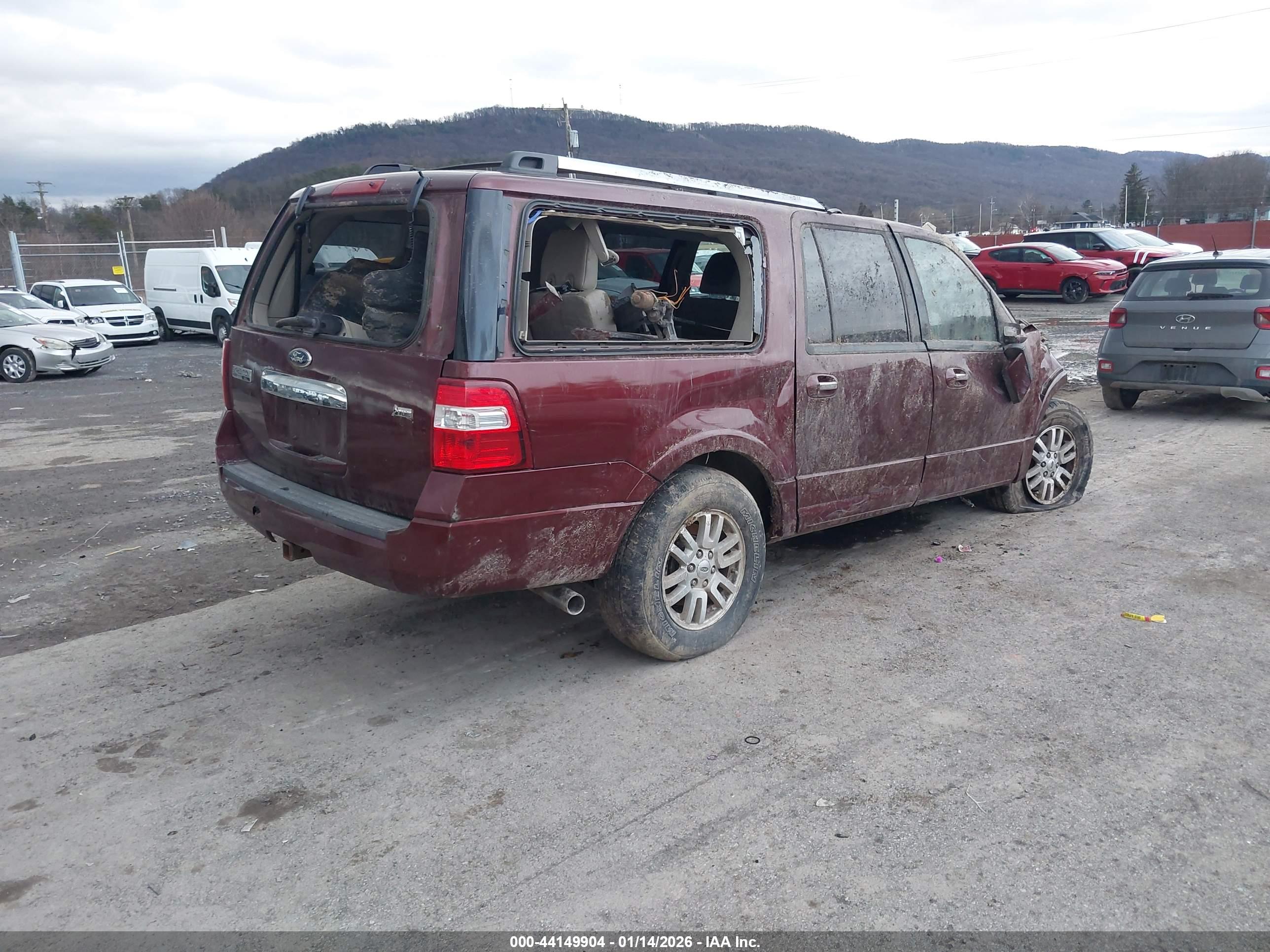 FORD EXPEDITION image 4