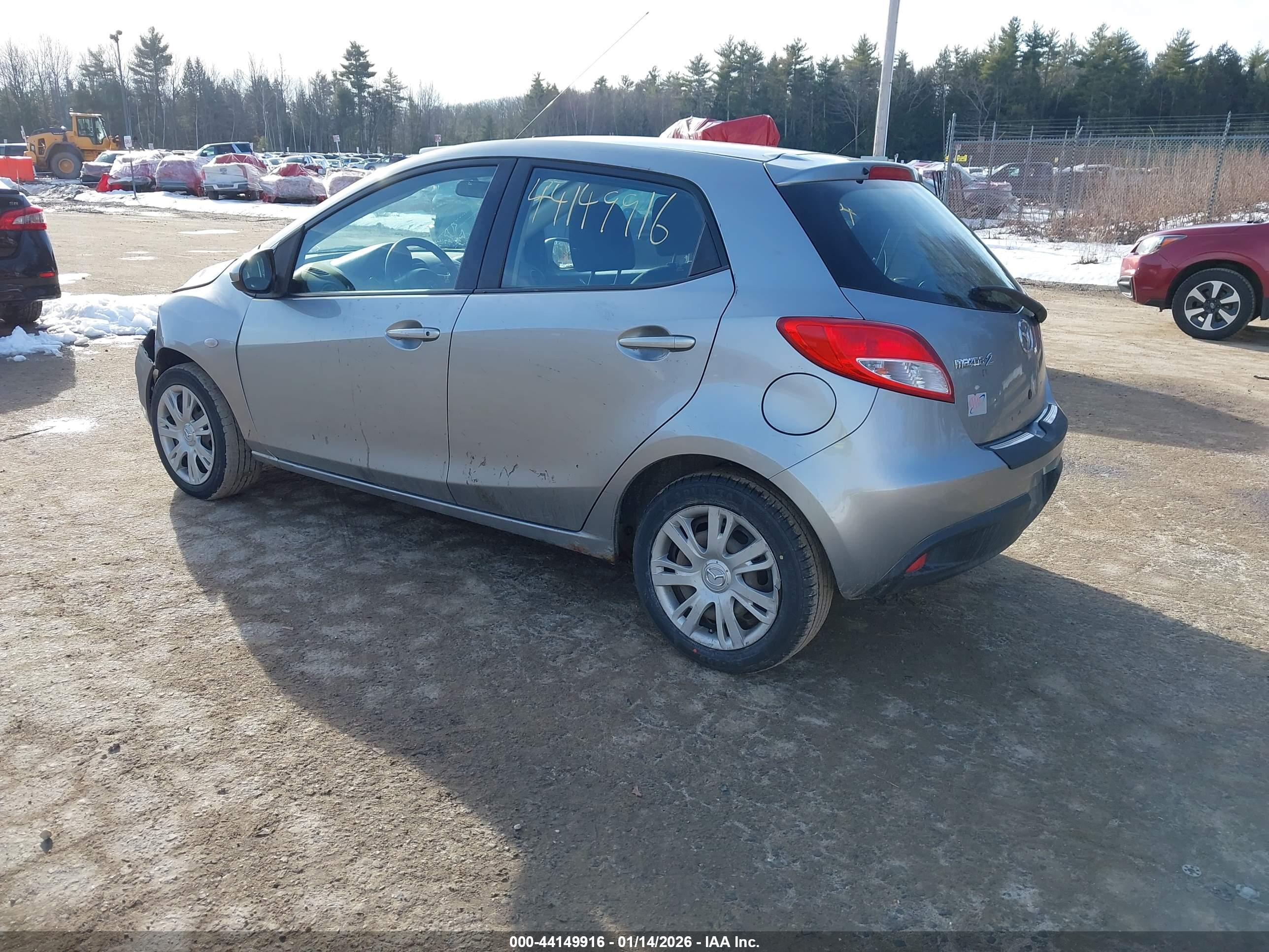 MAZDA MAZDA2 image 3