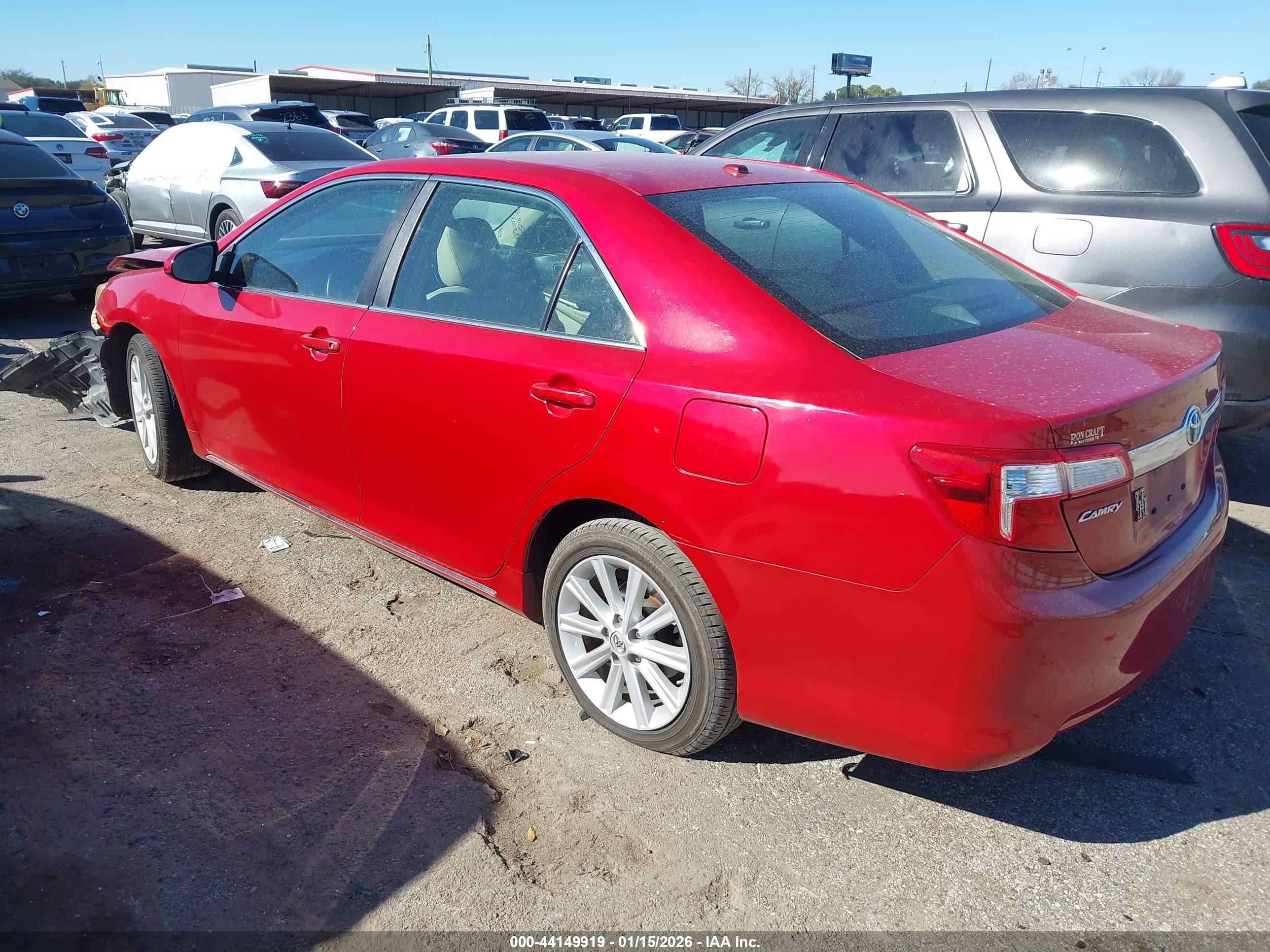 TOYOTA CAMRY image 3