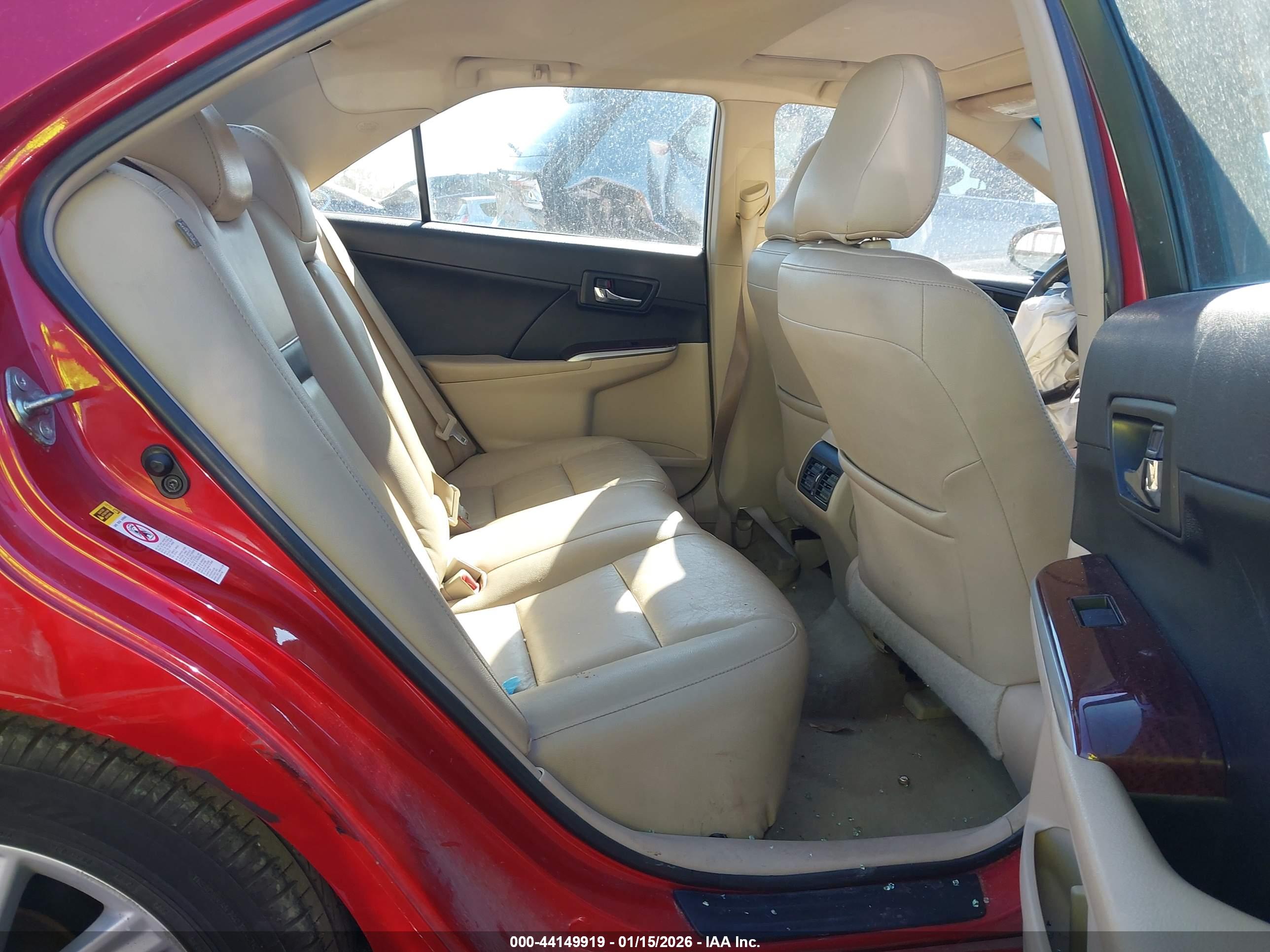 TOYOTA CAMRY image 8