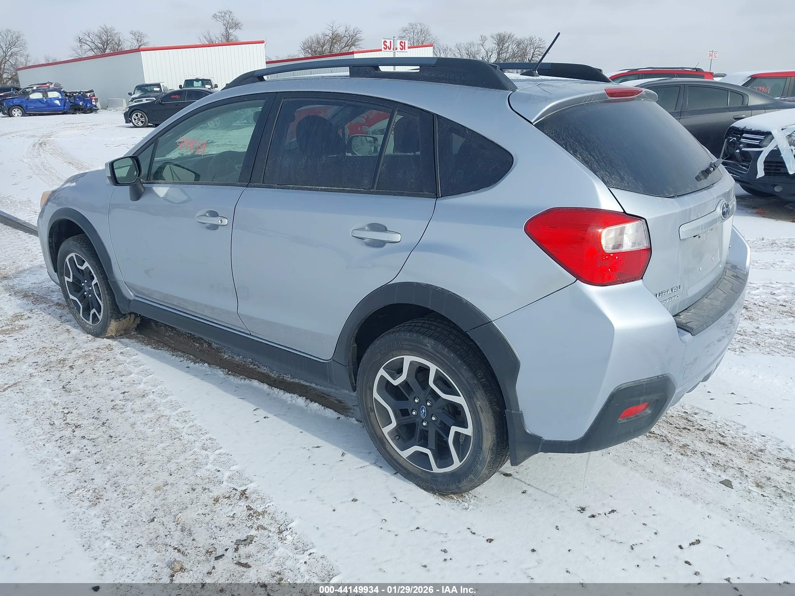 SUBARU CROSSTREK image 3