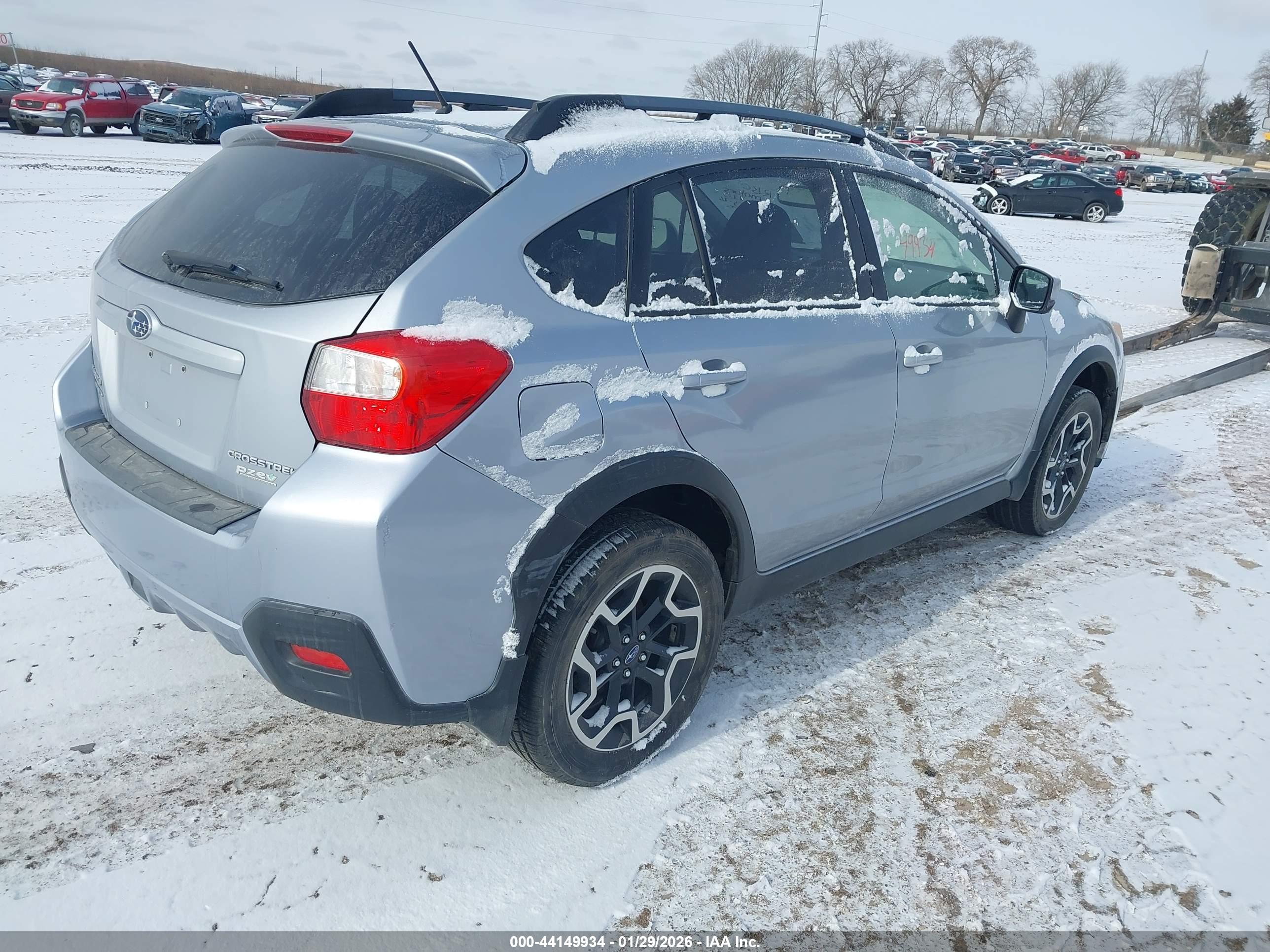 SUBARU CROSSTREK image 4